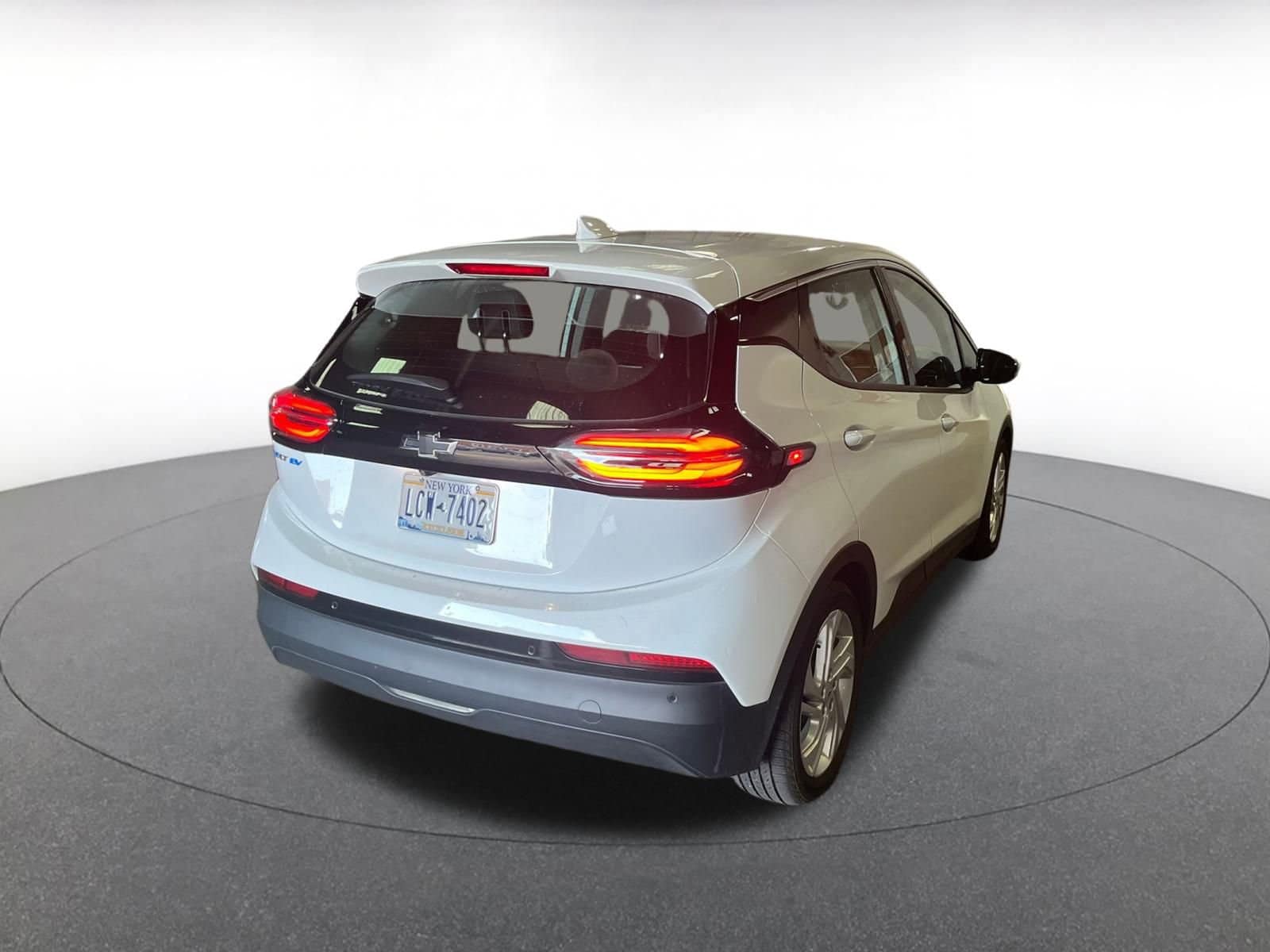 Thumbnail: 2023 Chevrolet Bolt EV - 7