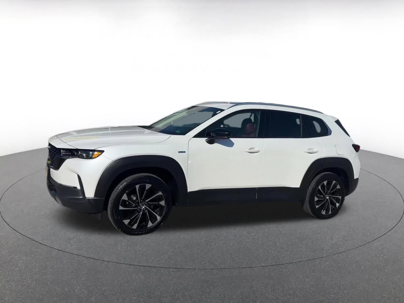 Thumbnail: 2025 Mazda CX-50 - 8