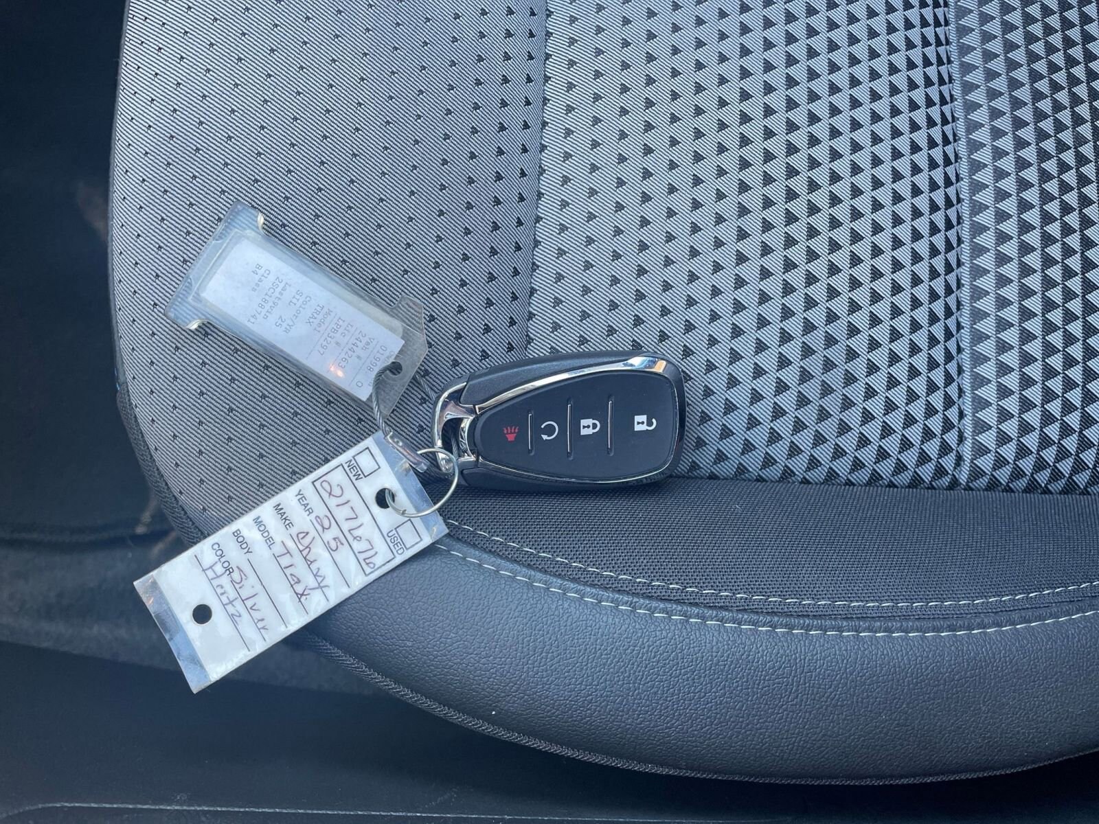 Thumbnail: 2025 Chevrolet Trax - 22