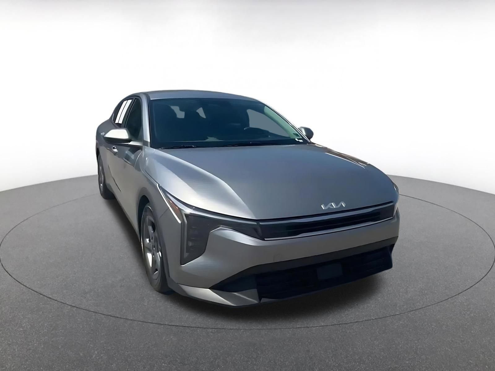 Thumbnail: 2025 Kia K4 - 3