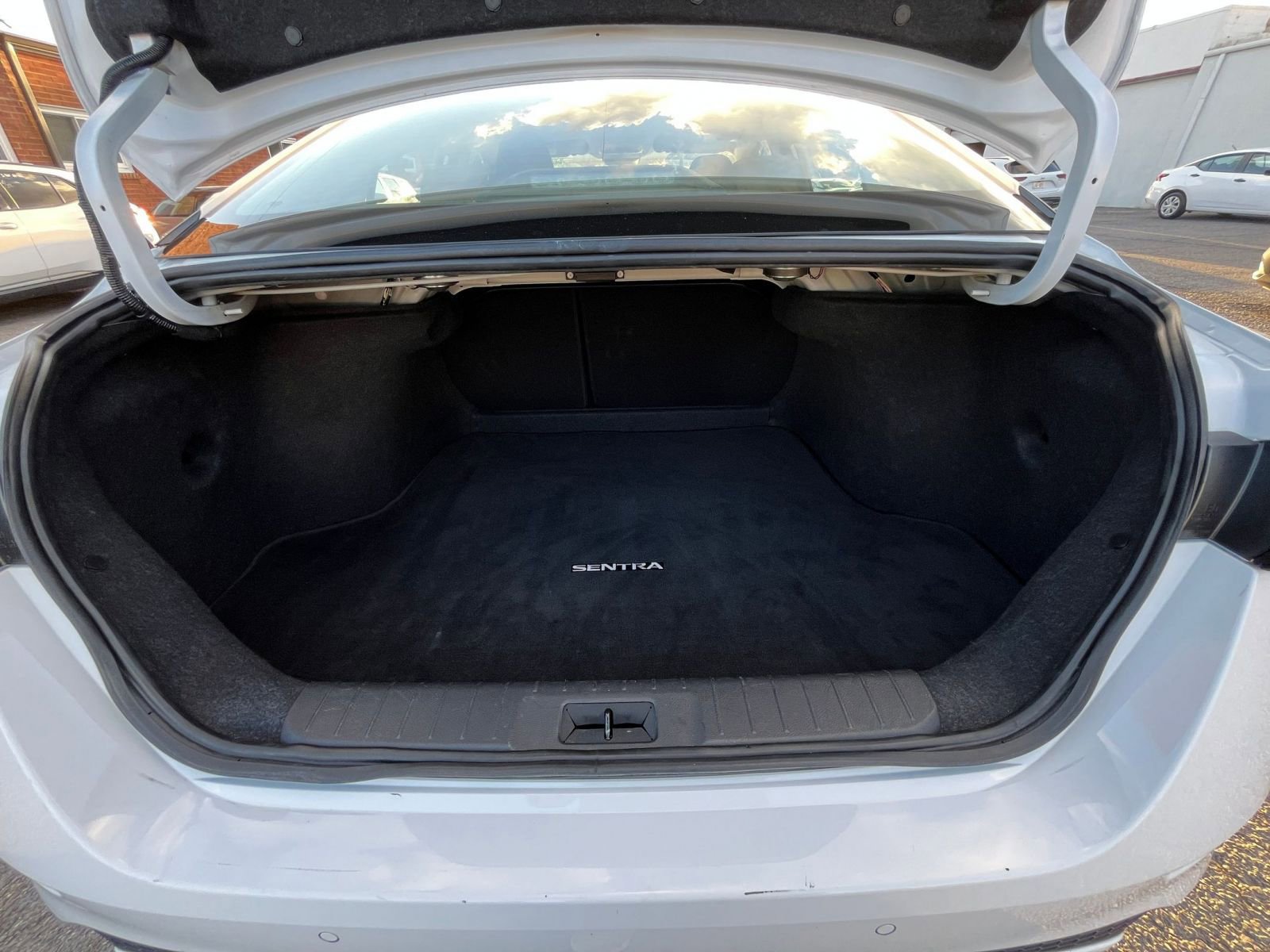 Thumbnail: 2024 Nissan Sentra - 29