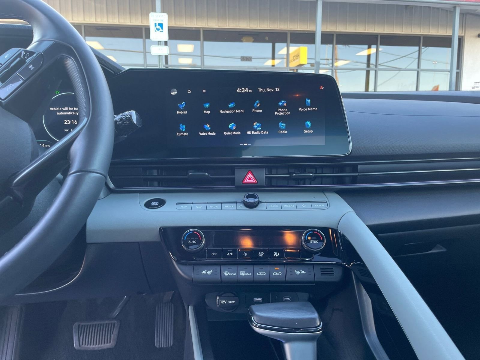 Thumbnail: 2025 Hyundai Elantra - 18