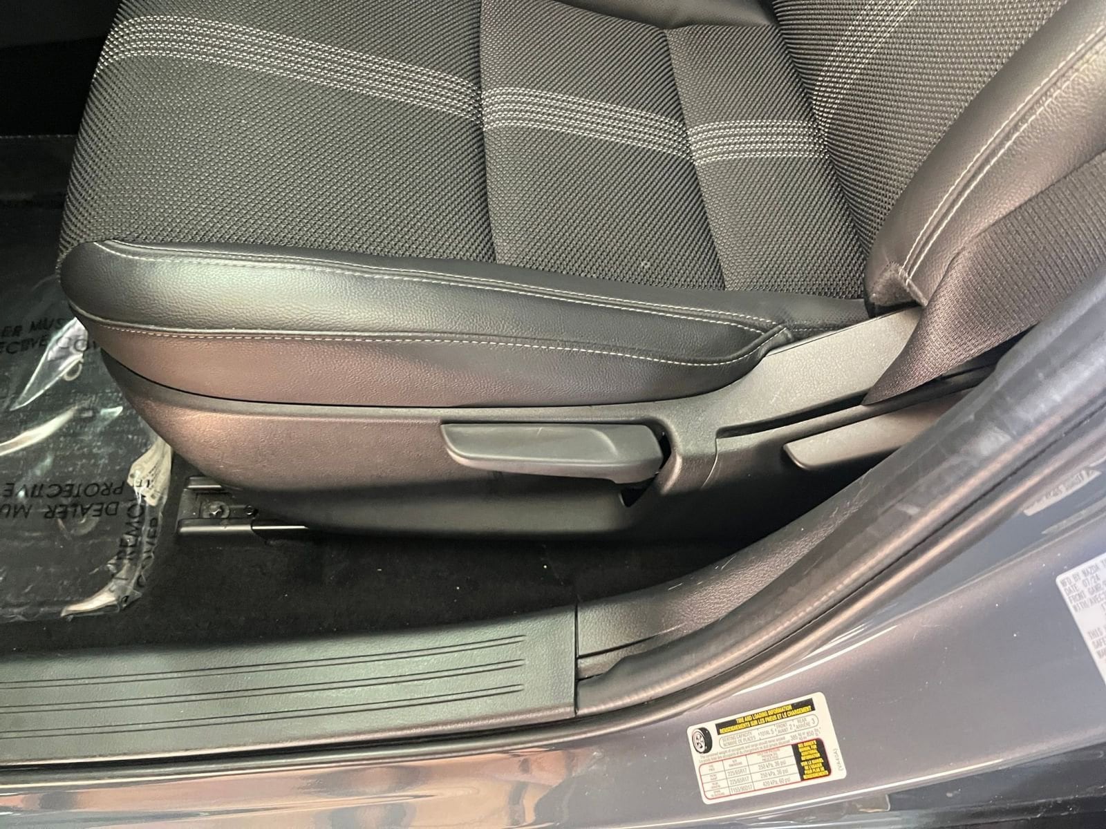 Thumbnail: 2025 Mazda CX-50 - 23