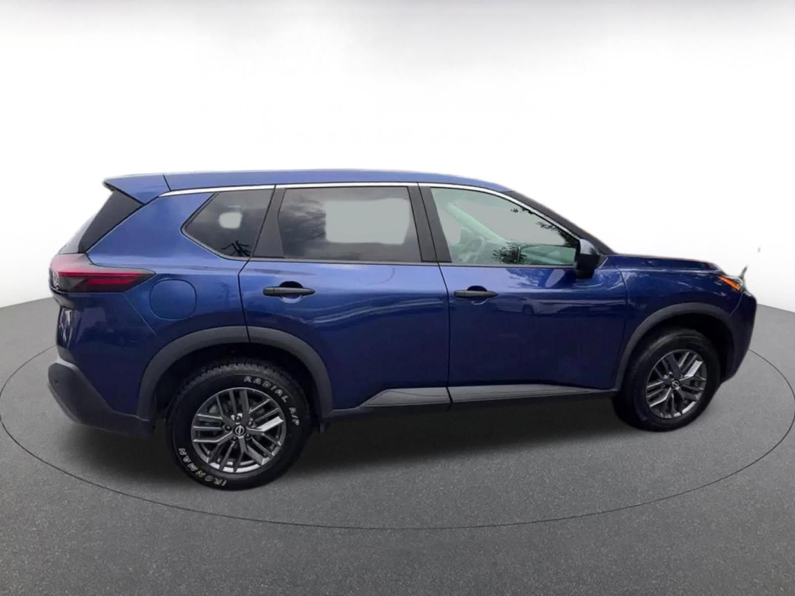 Thumbnail: 2023 Nissan Rogue - 16
