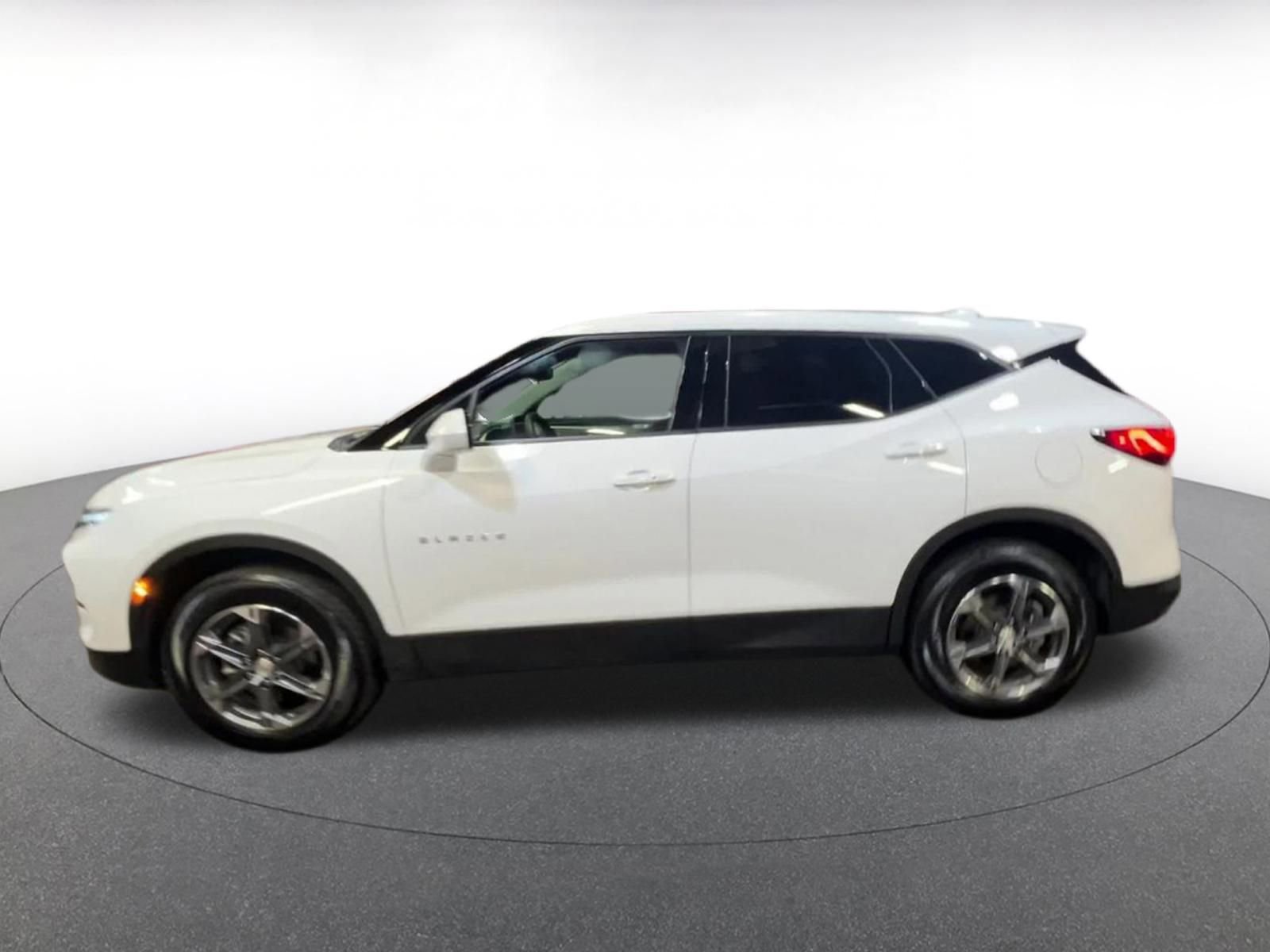 Thumbnail: 2025 Chevrolet Blazer - 9