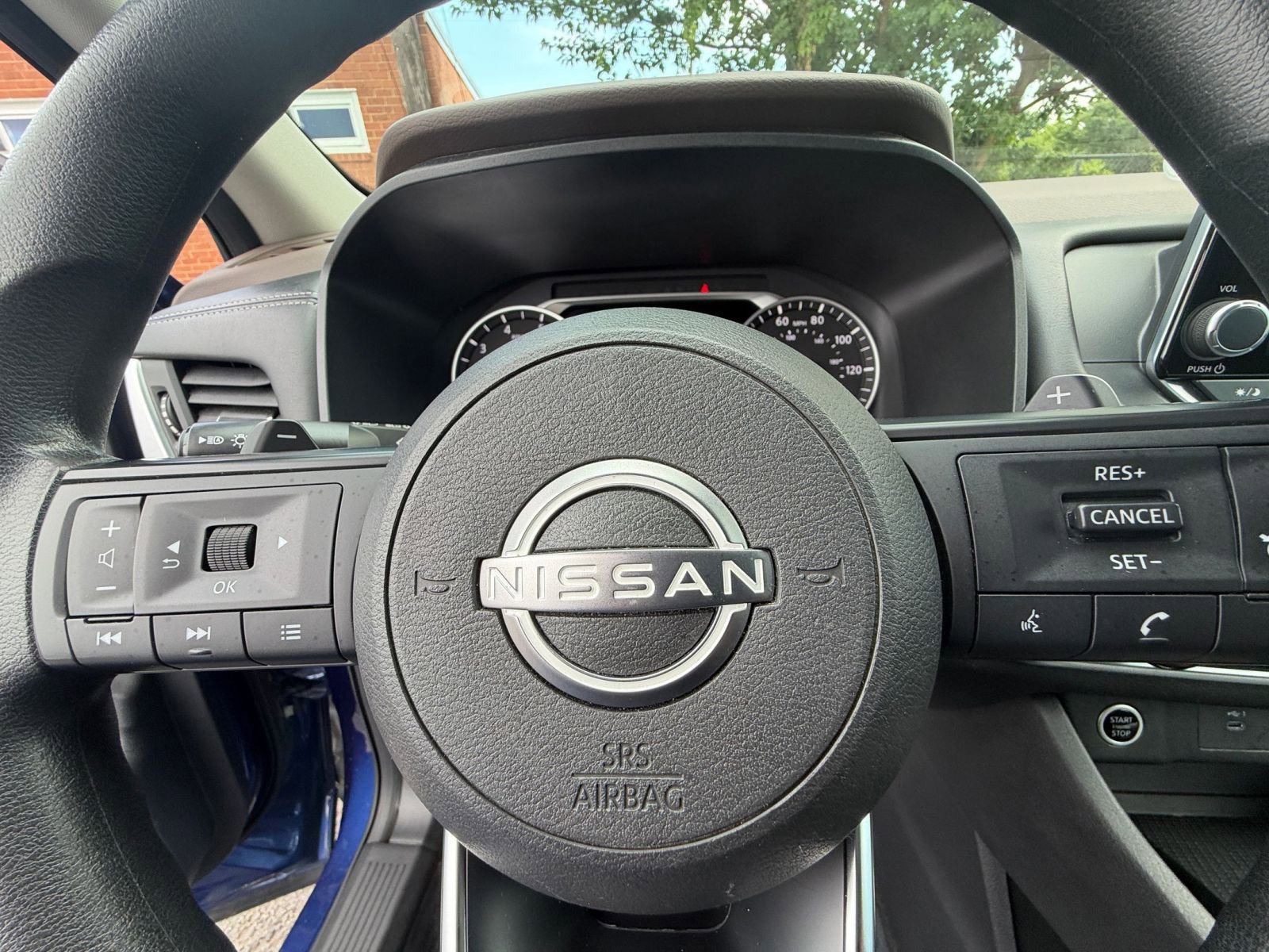 Thumbnail: 2023 Nissan Rogue - 27