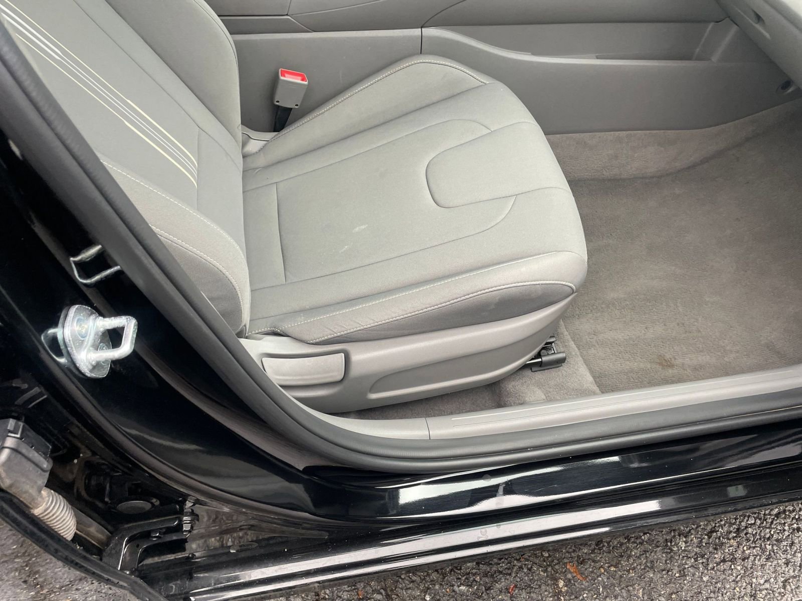 Thumbnail: 2025 Hyundai Elantra - 27