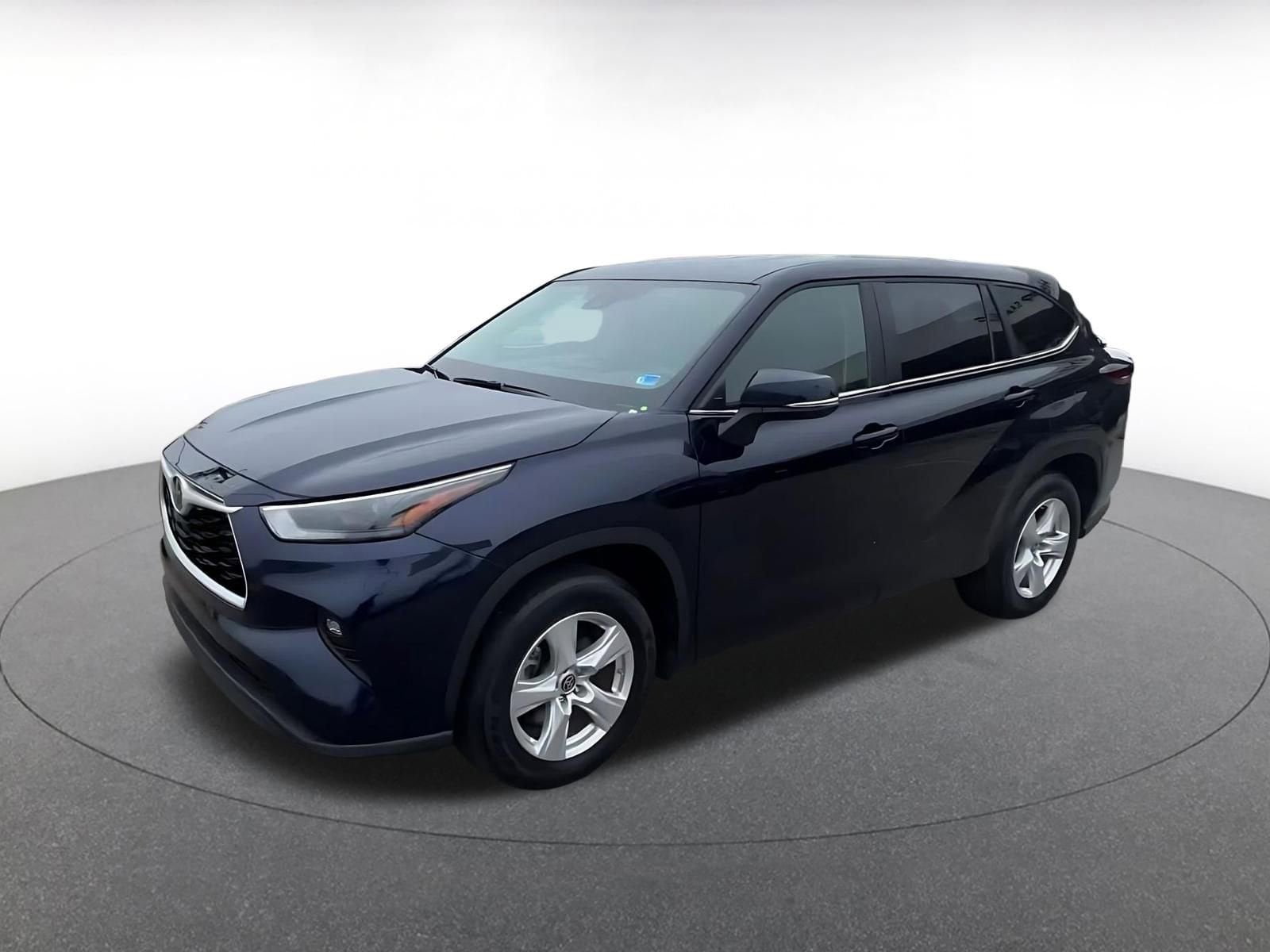 Thumbnail: 2025 Toyota Highlander - 8