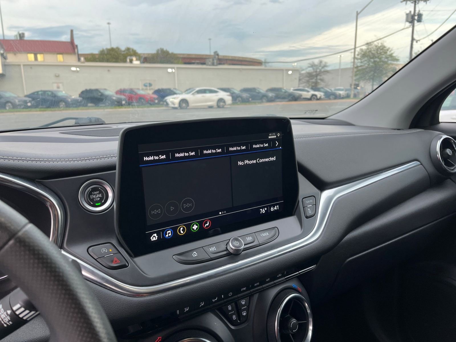 Thumbnail: 2023 Chevrolet Blazer - 21