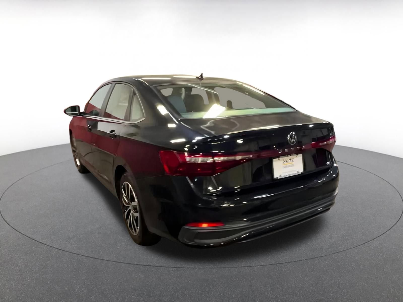 Thumbnail: 2025 Volkswagen Jetta - 11