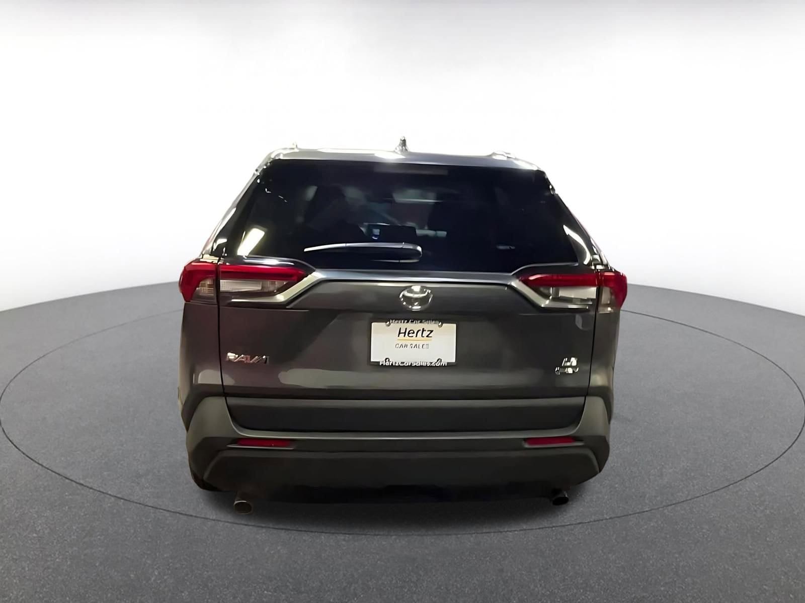 Thumbnail: 2025 Toyota RAV4 - 12