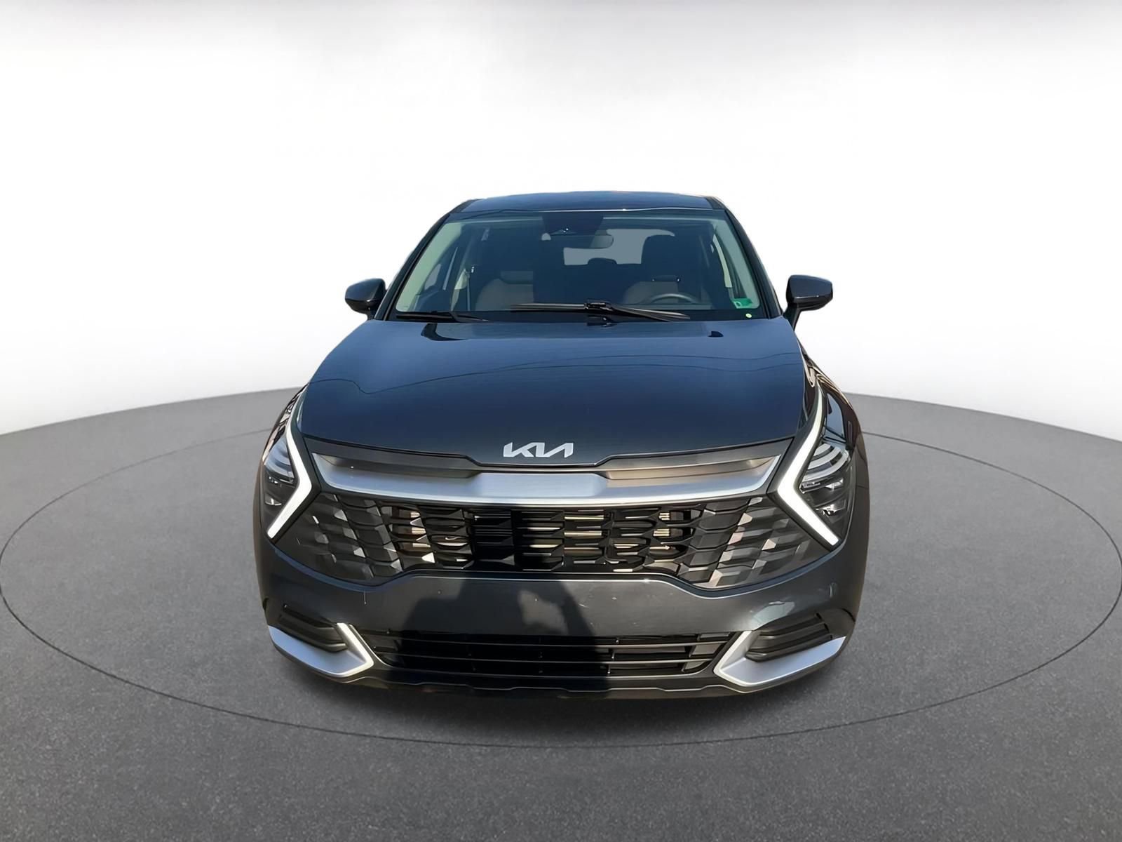 Thumbnail: 2024 Kia Sportage - 5
