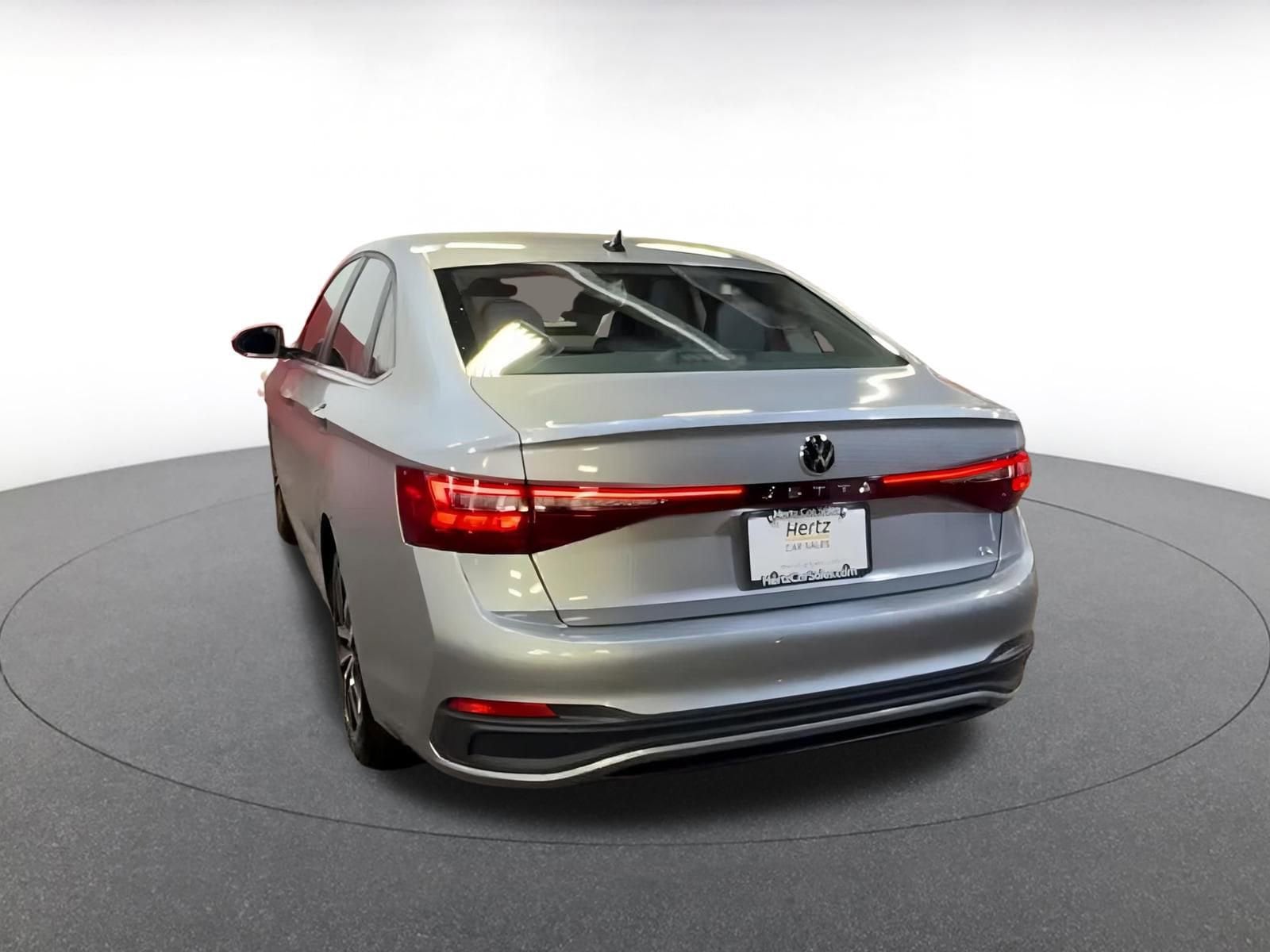 Thumbnail: 2025 Volkswagen Jetta - 11