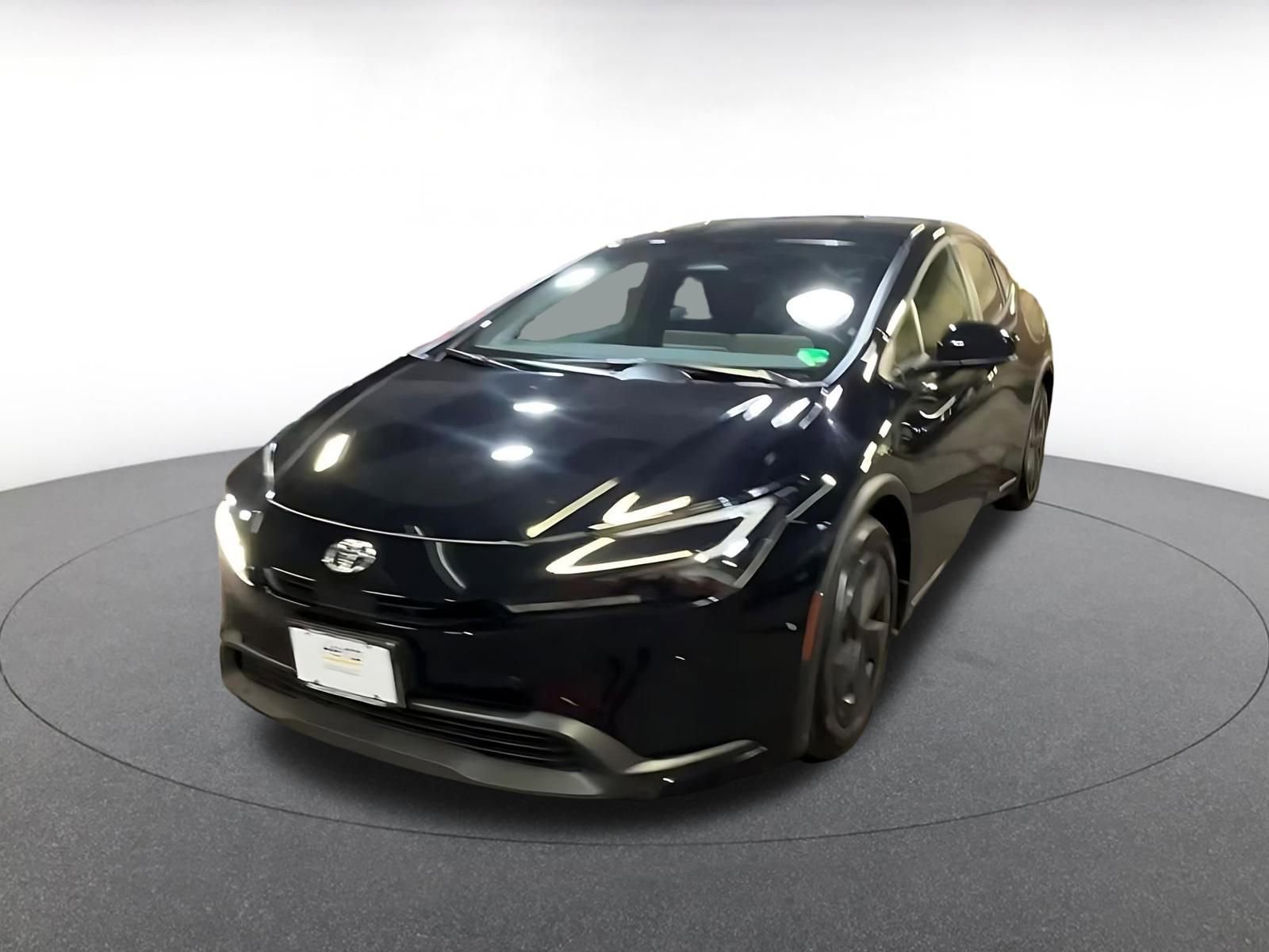 Thumbnail: 2025 Toyota Prius - 7