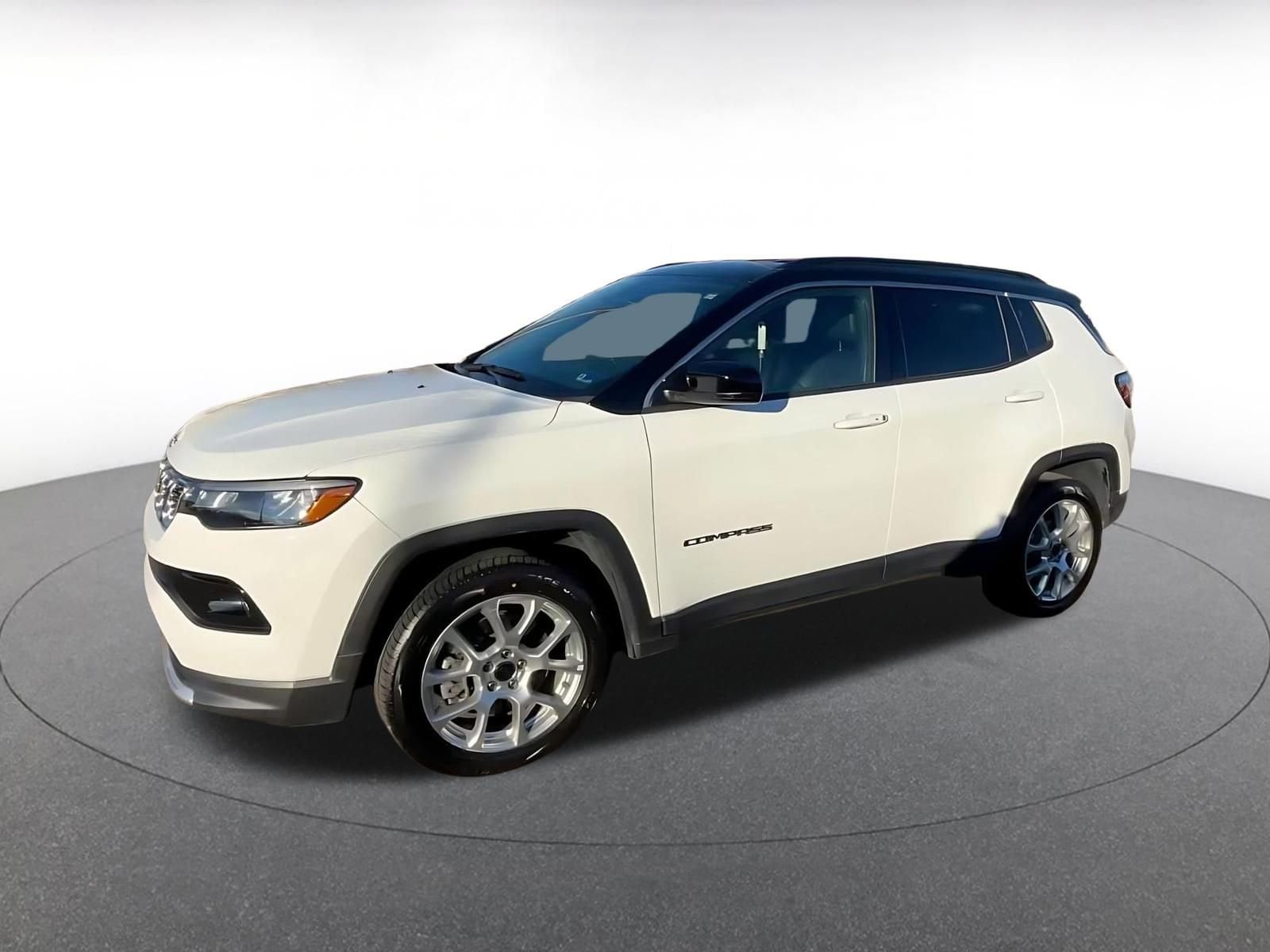 Thumbnail: 2025 Jeep Compass - 8