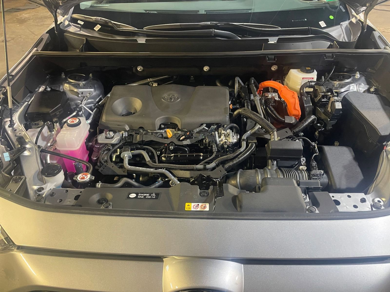 Thumbnail: 2025 Toyota RAV4 - 32