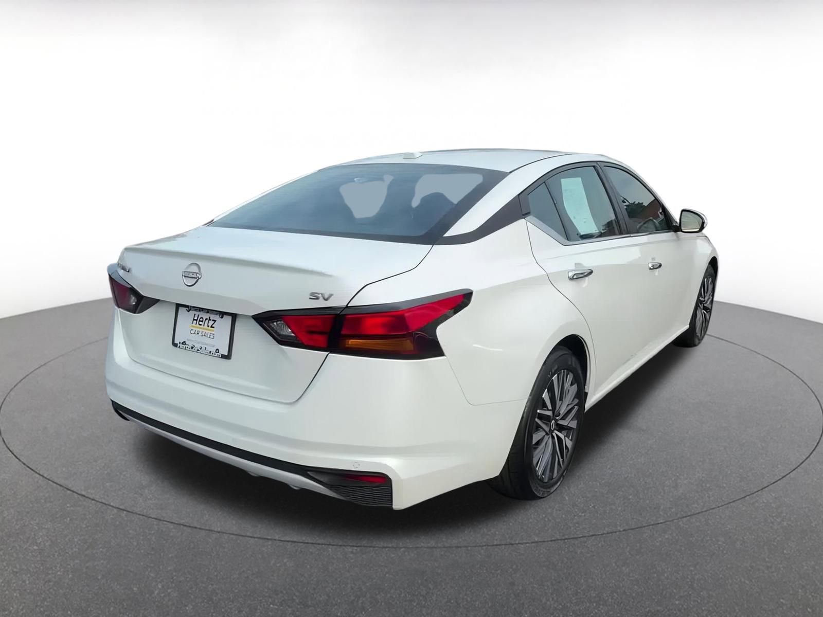 Thumbnail: 2024 Nissan Altima - 13