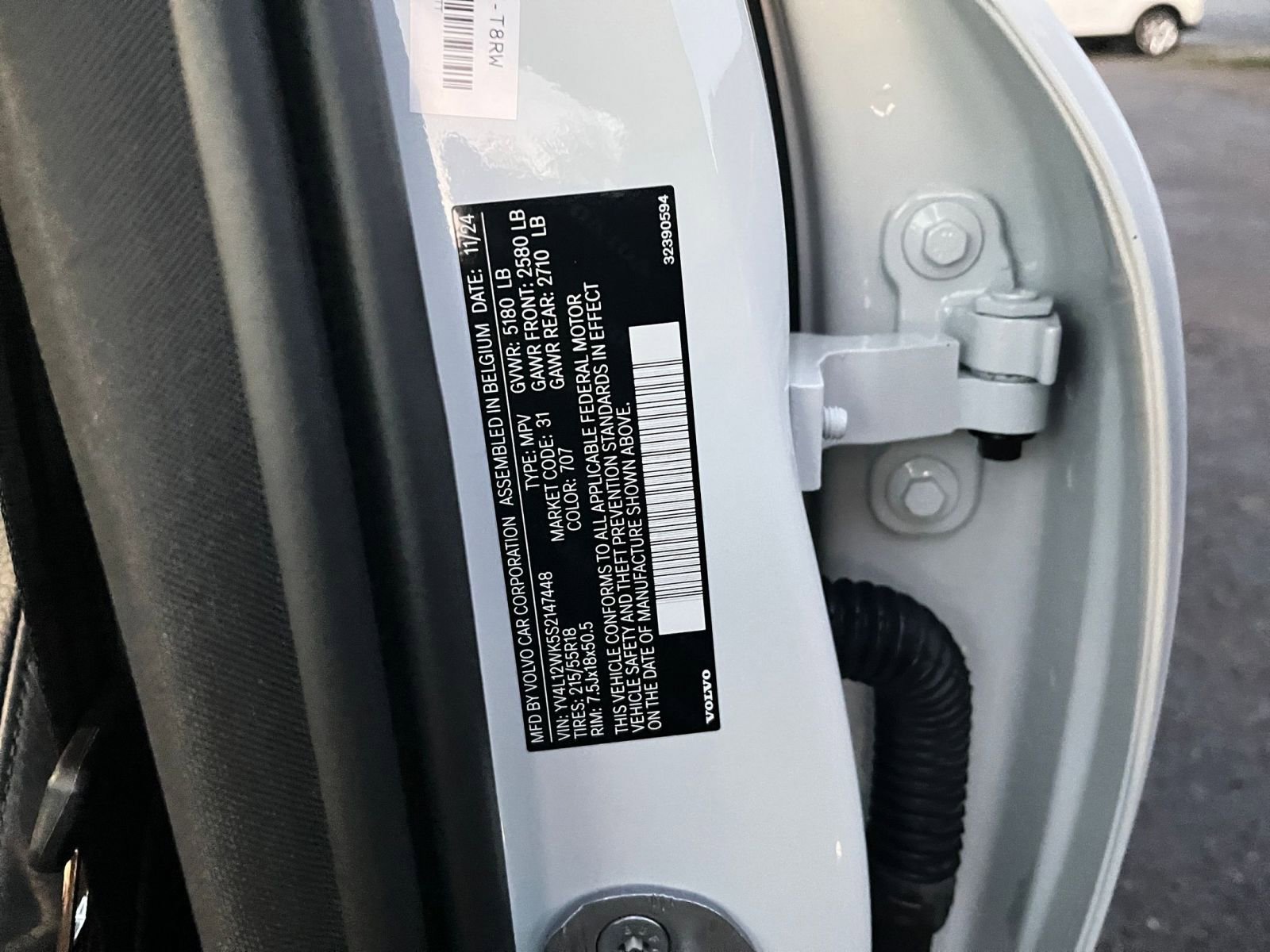 Thumbnail: 2025 Volvo S60 - 28