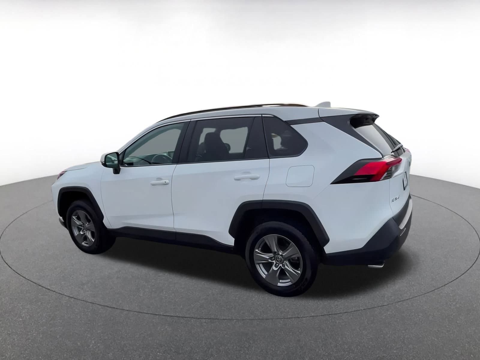 Thumbnail: 2024 Toyota RAV4 - 10