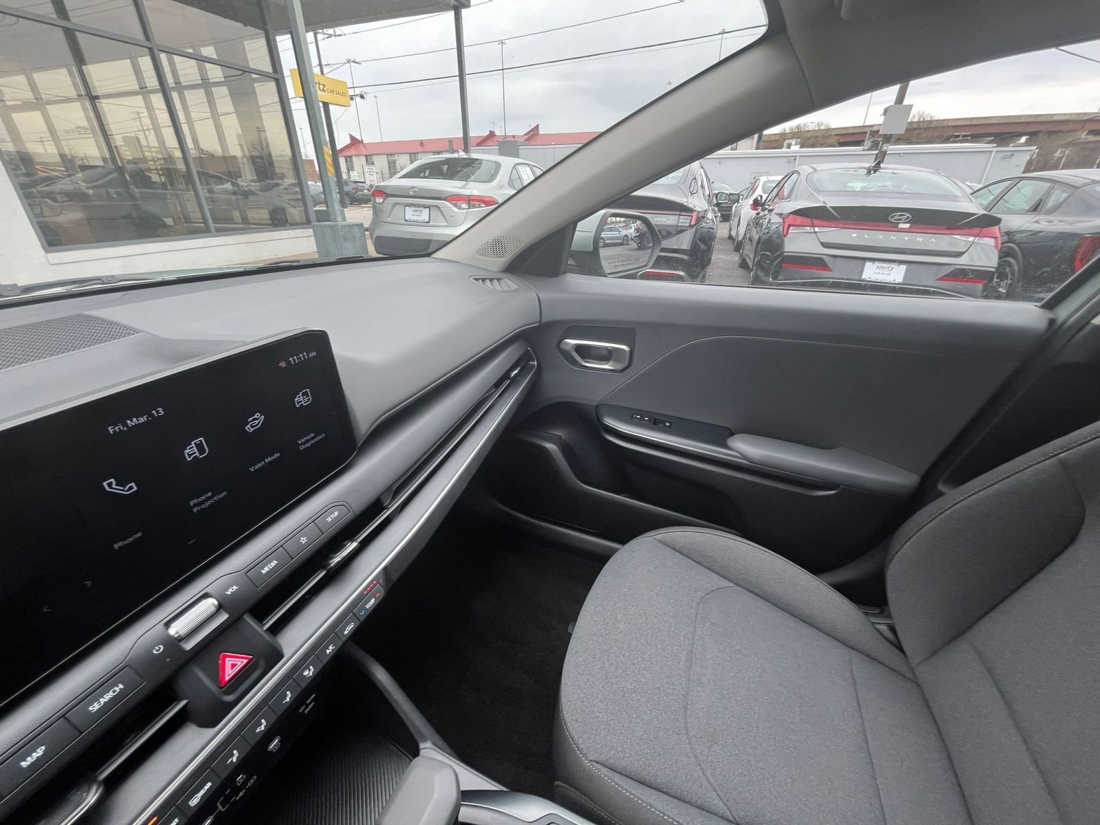 Thumbnail: 2025 Kia K4 - 34