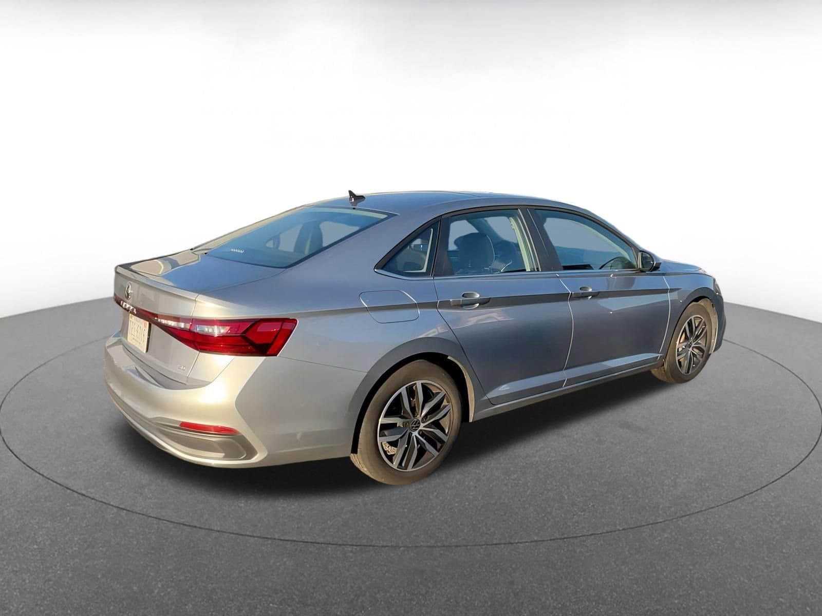 Thumbnail: 2025 Volkswagen Jetta - 18