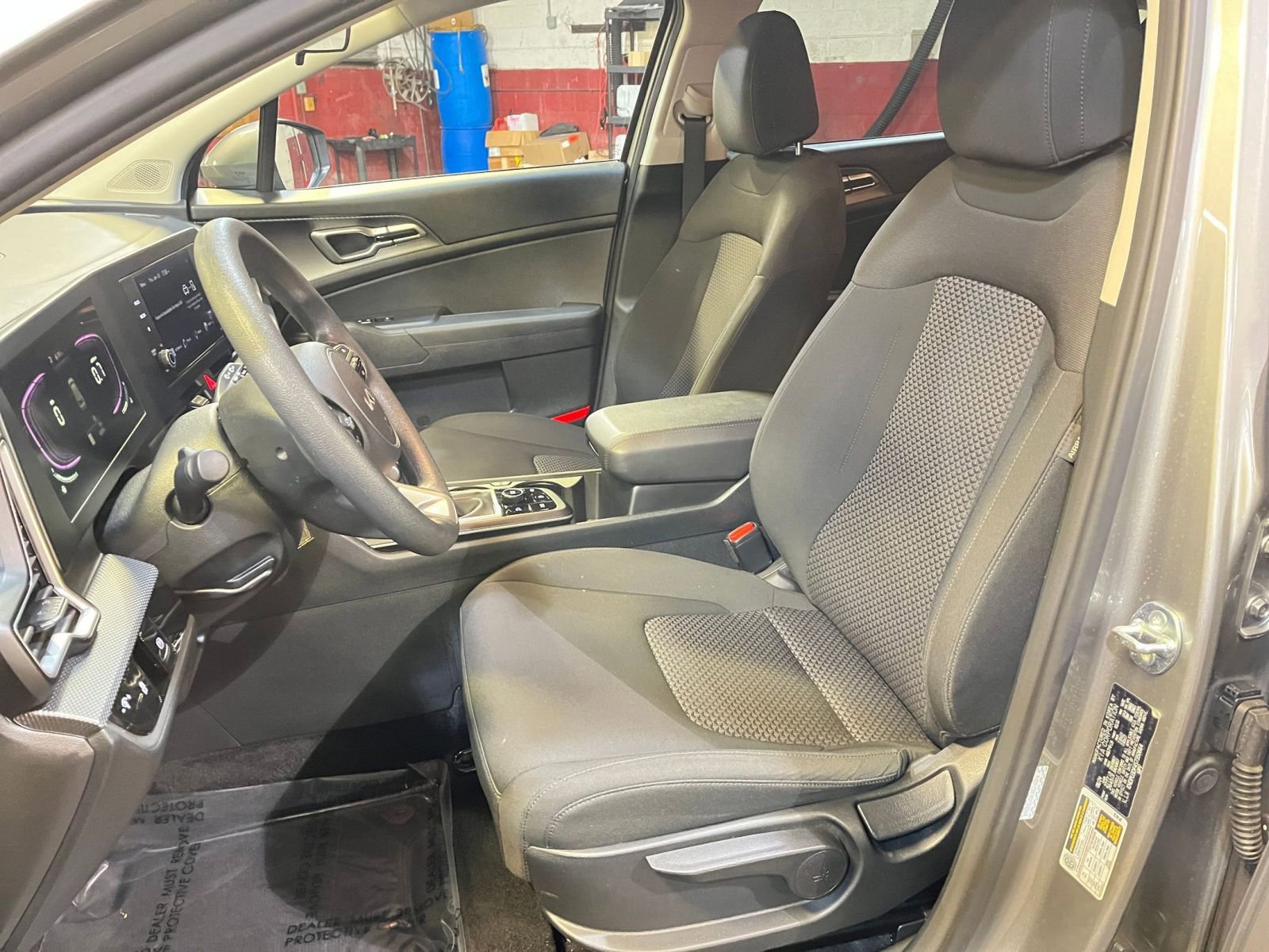 Thumbnail: 2025 Kia Sportage - 35