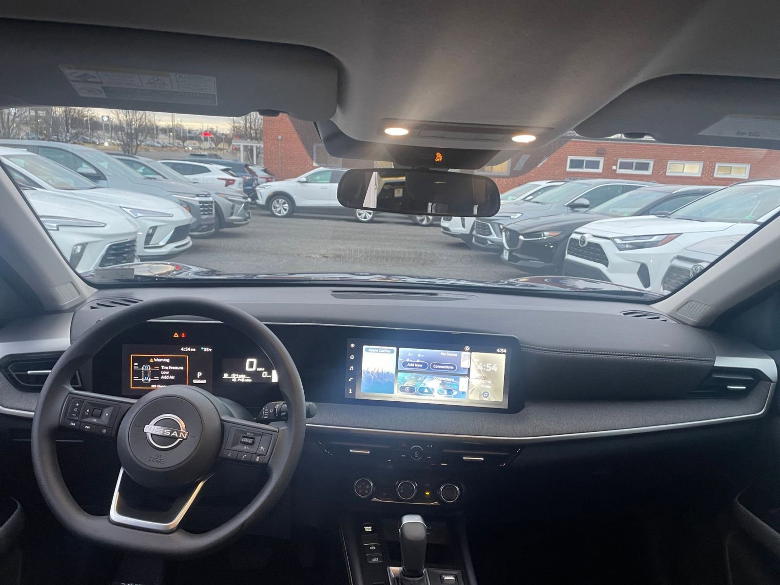 Thumbnail: 2025 Nissan Kicks - 31