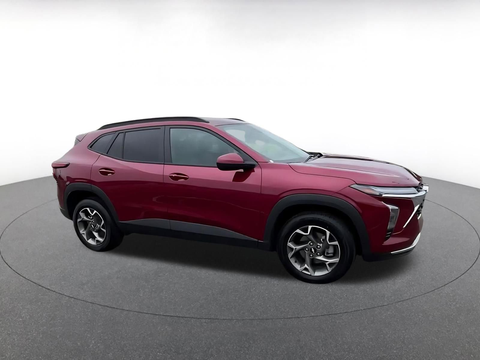 Thumbnail: 2025 Chevrolet Trax - 2