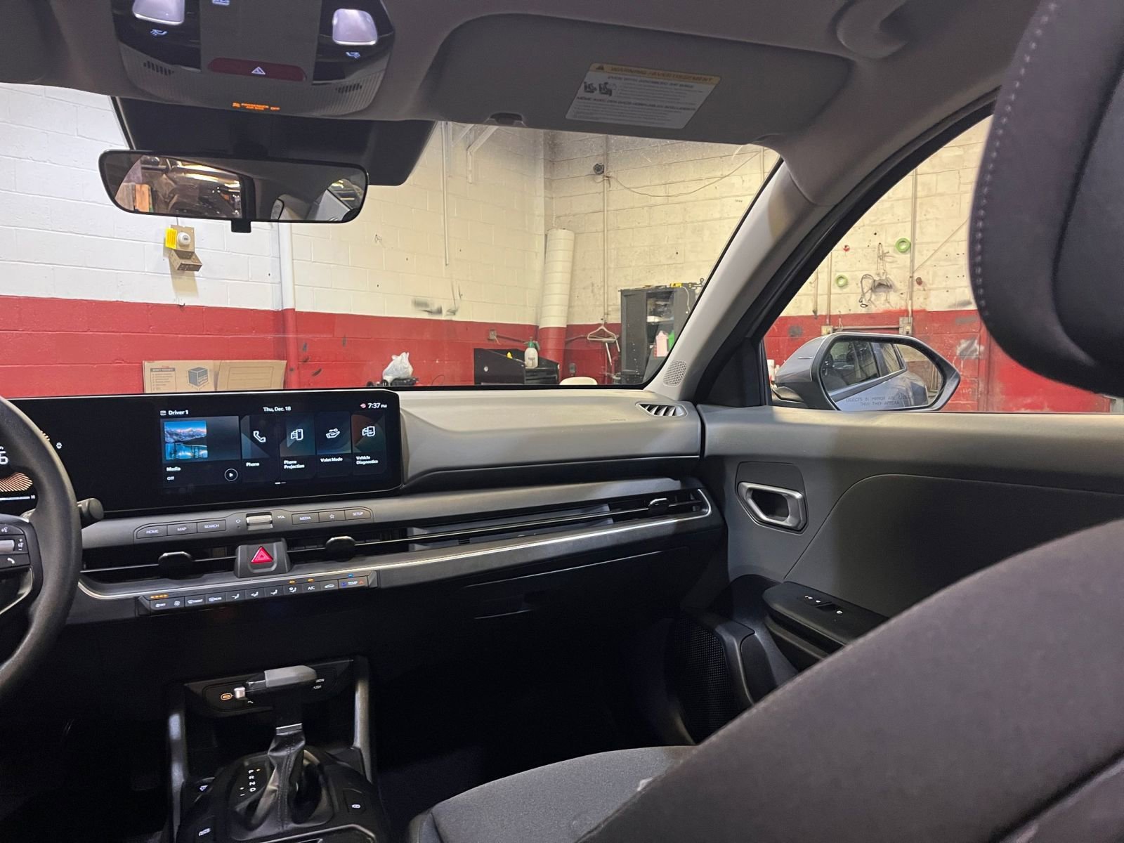 Thumbnail: 2025 Kia K4 - 35