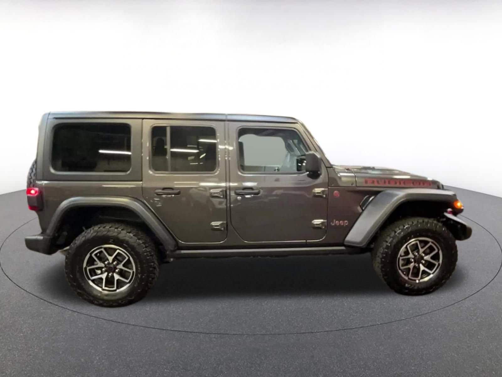 Thumbnail: 2025 Jeep Wrangler - 16