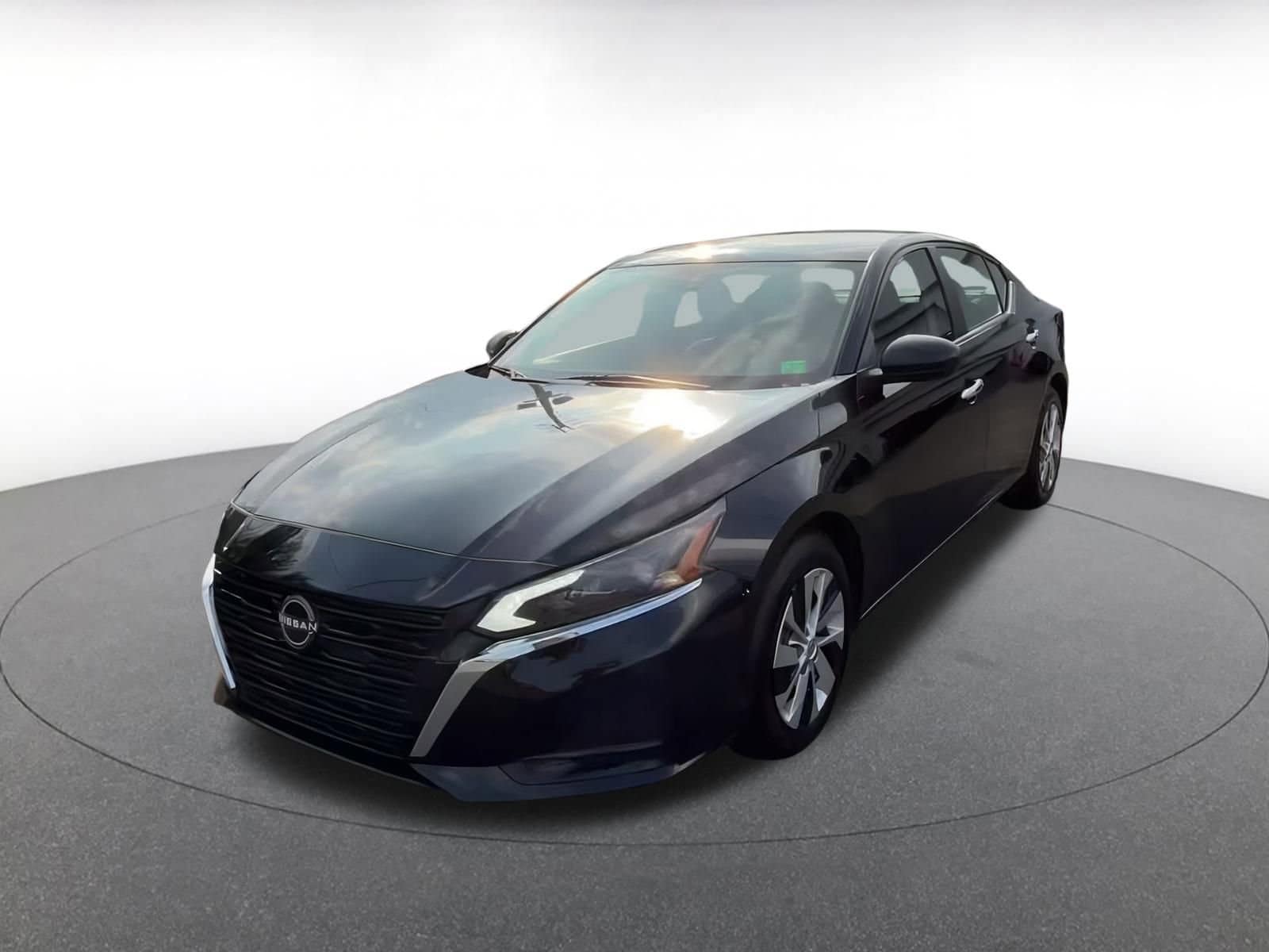 Thumbnail: 2024 Nissan Altima - 6