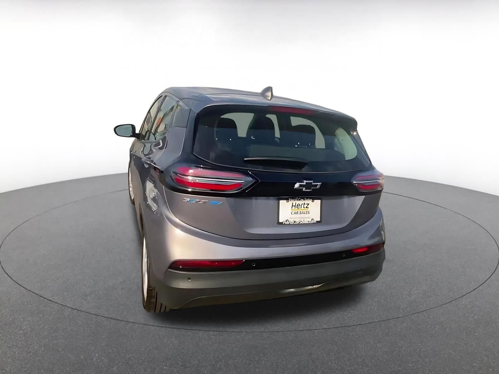 Thumbnail: 2023 Chevrolet Bolt EV - 11
