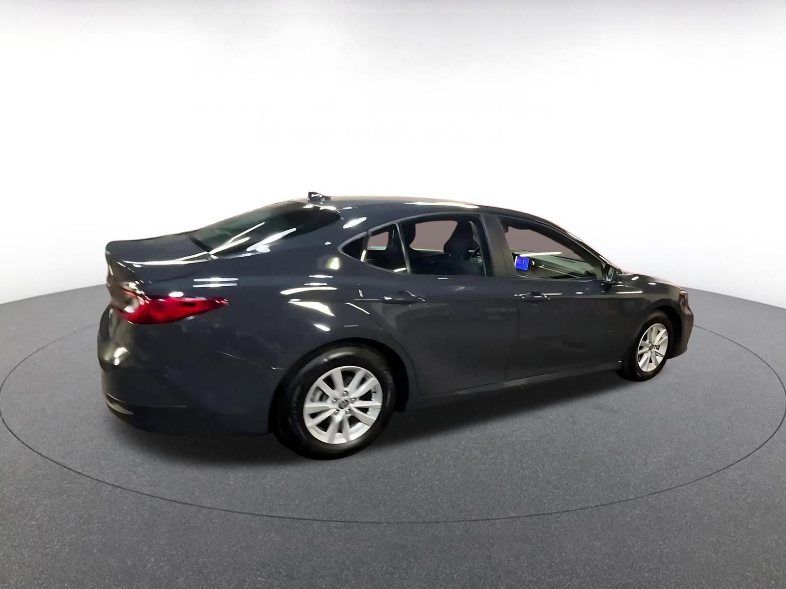 Thumbnail: 2025 Toyota Camry - 15