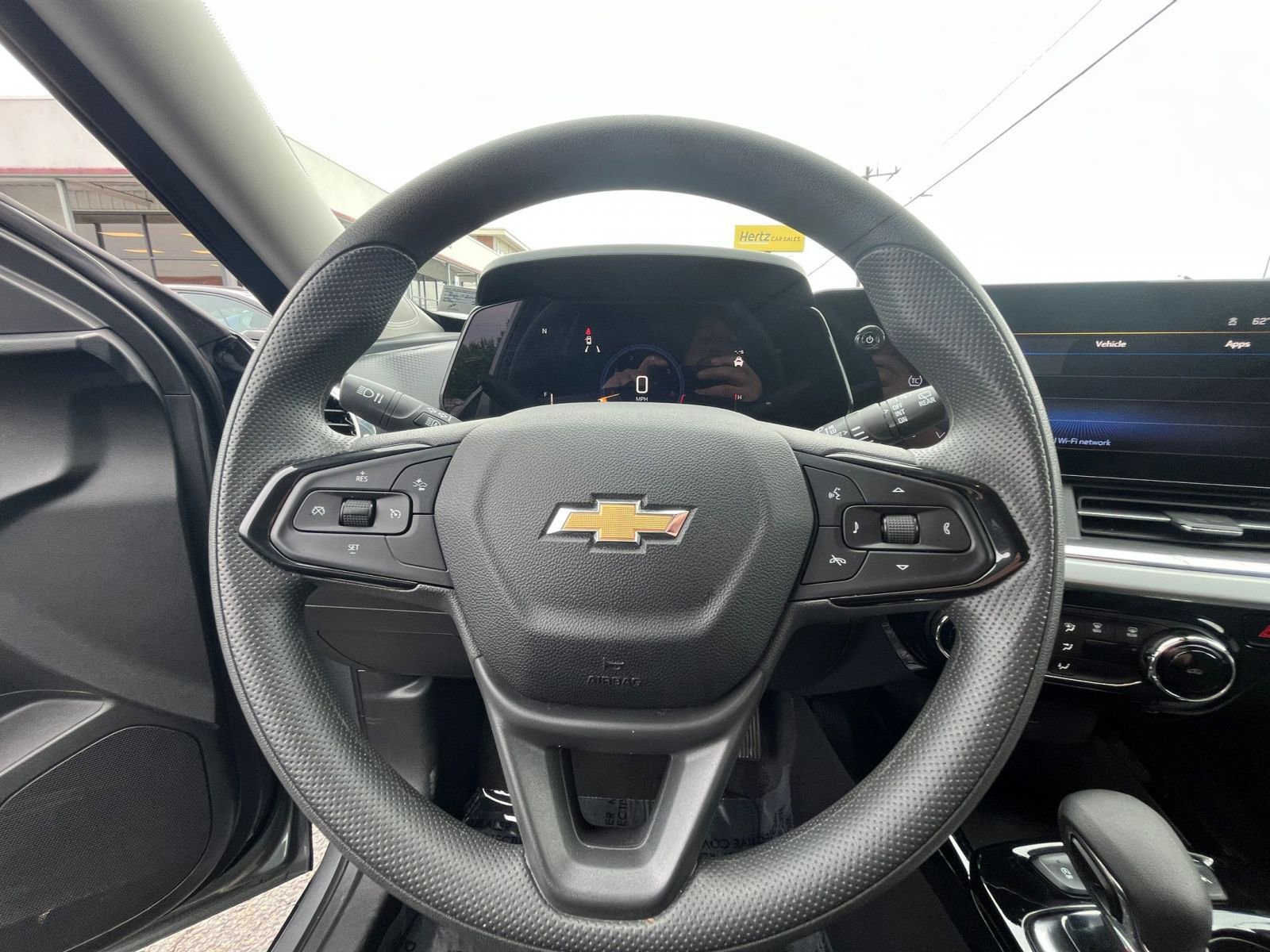 Thumbnail: 2025 Chevrolet Trax - 27