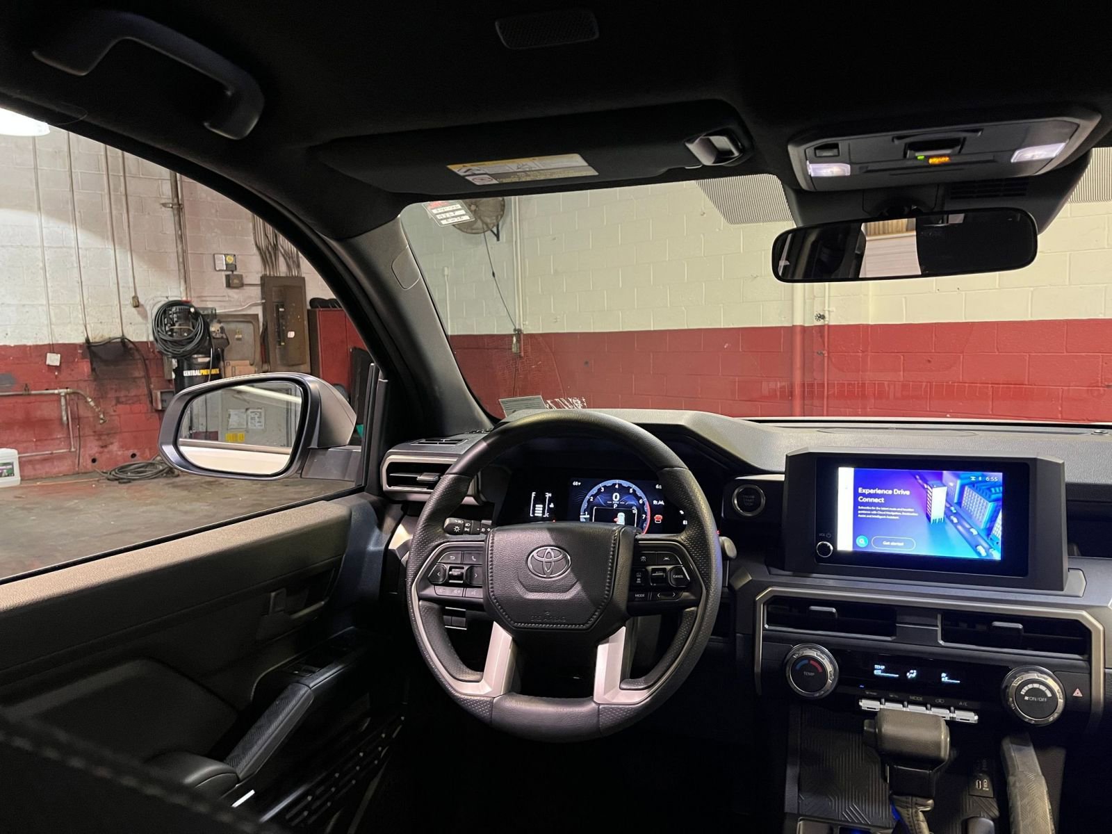 Thumbnail: 2025 Toyota 4Runner - 33