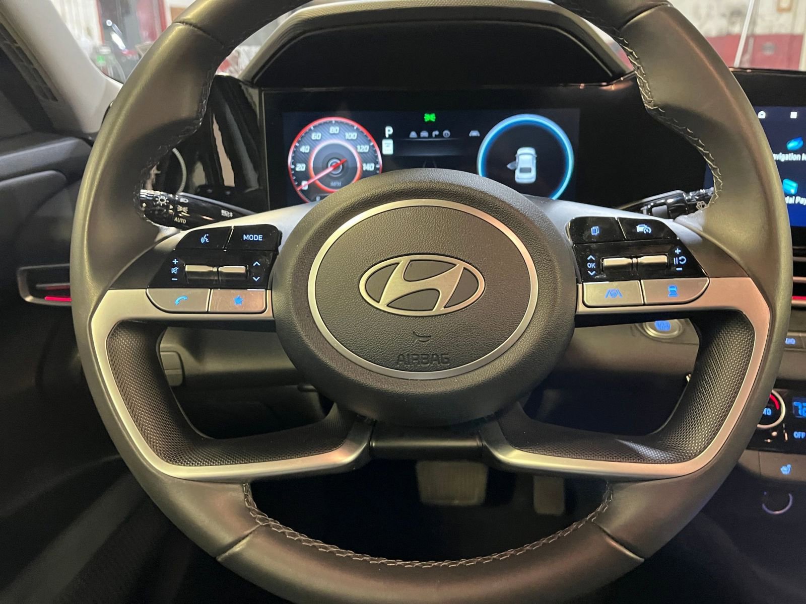 Thumbnail: 2025 Hyundai Elantra - 27