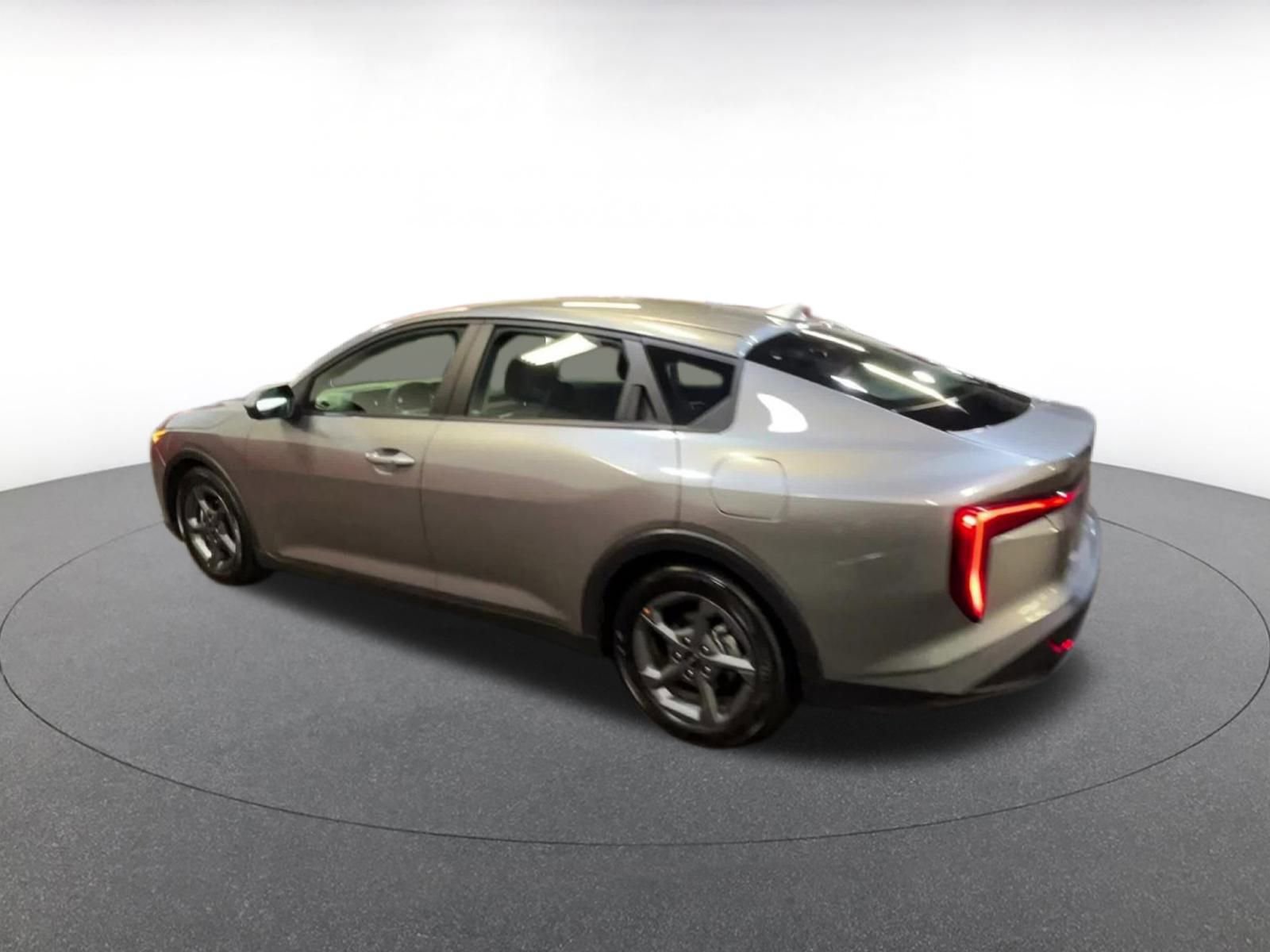 Thumbnail: 2025 Kia K4 - 10