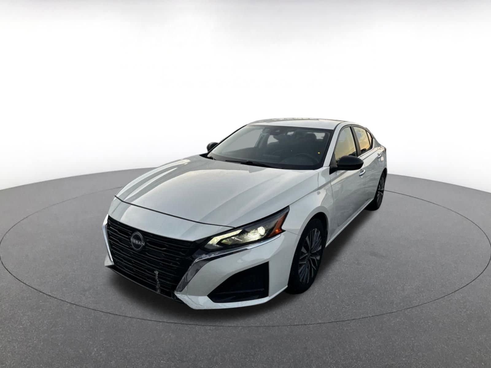 Thumbnail: 2025 Nissan Altima - 1