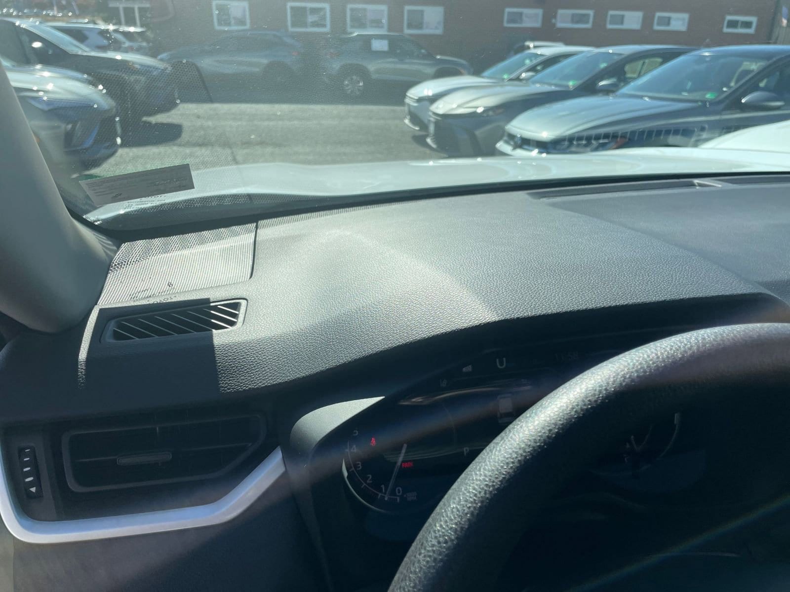 Thumbnail: 2025 Toyota RAV4 - 34