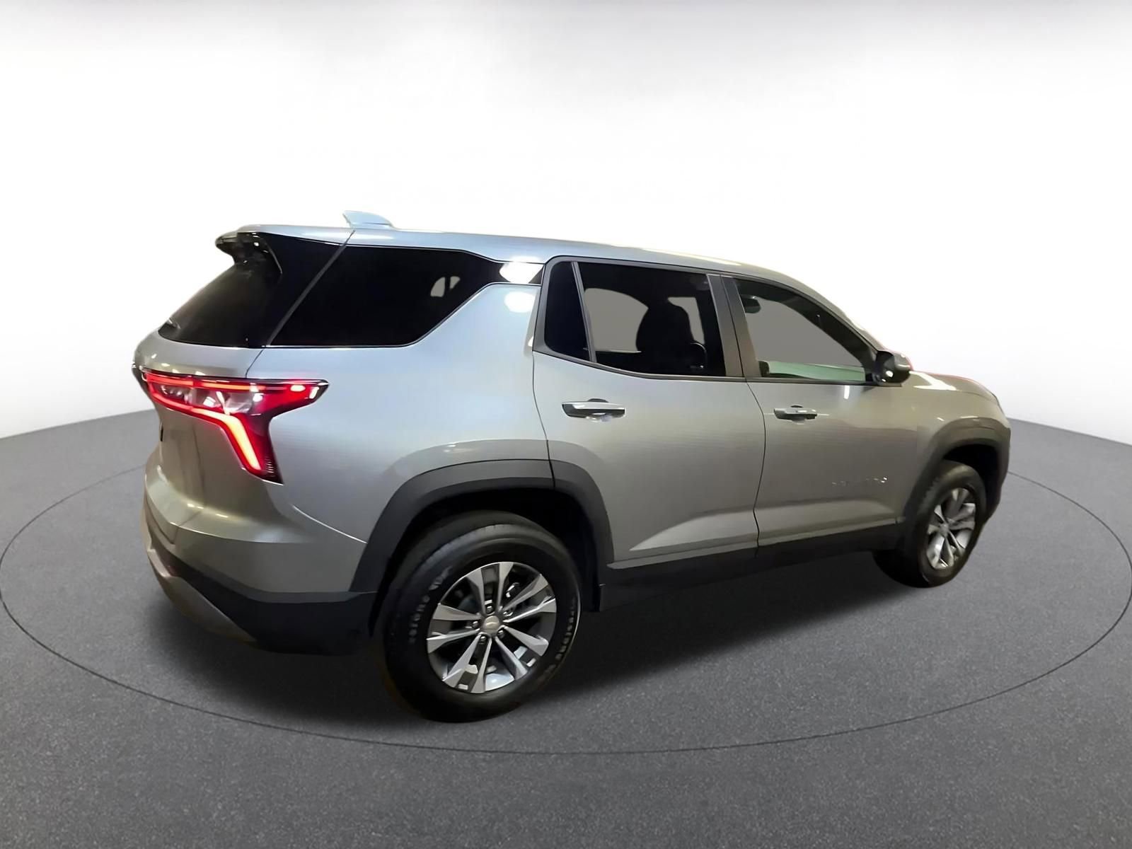 Thumbnail: 2025 Chevrolet Equinox - 14