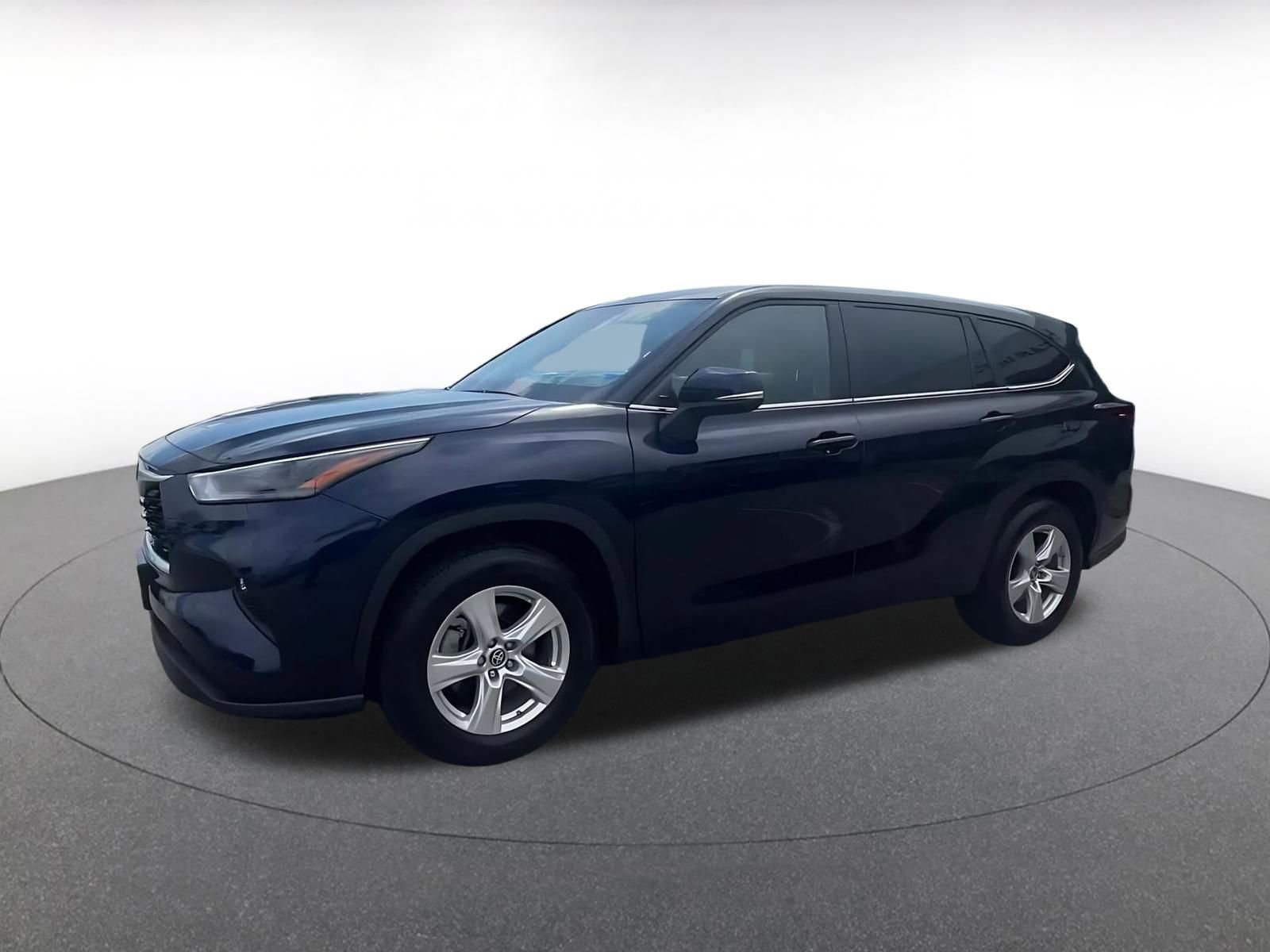 Thumbnail: 2025 Toyota Highlander - 8