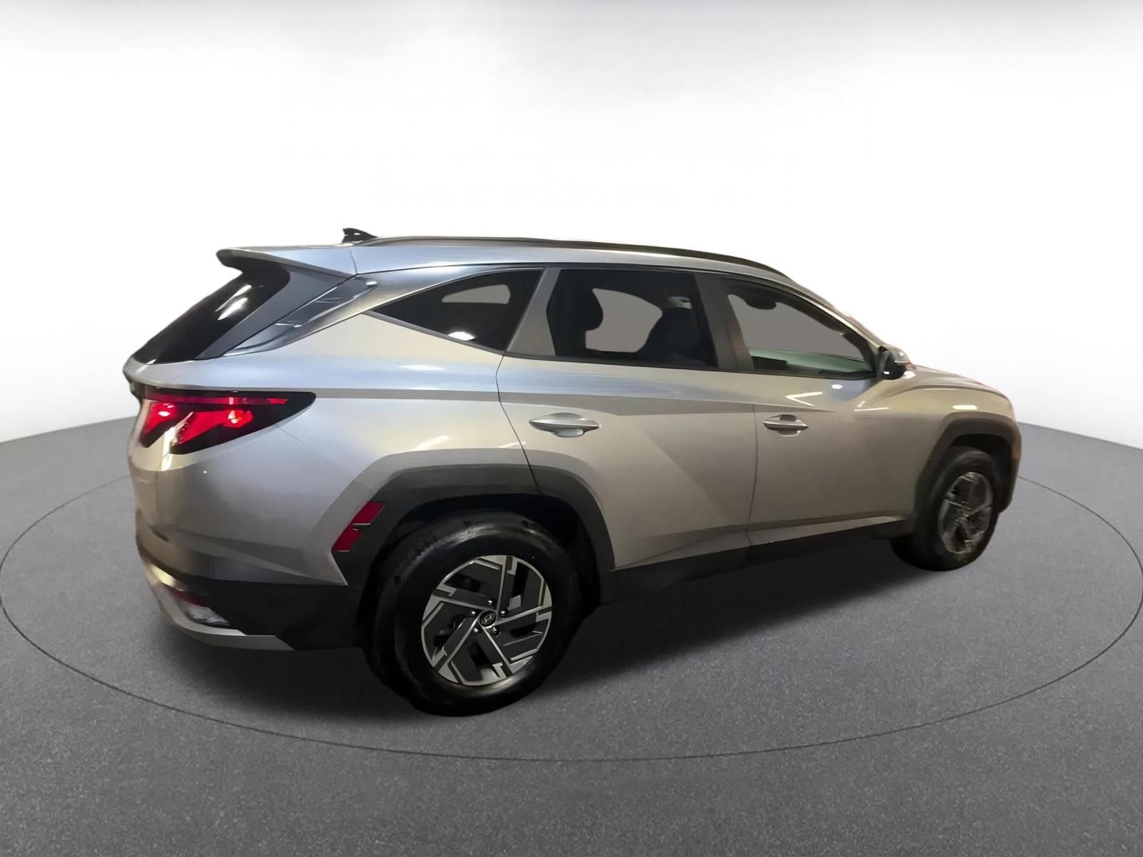 Thumbnail: 2025 Hyundai Tucson - 14