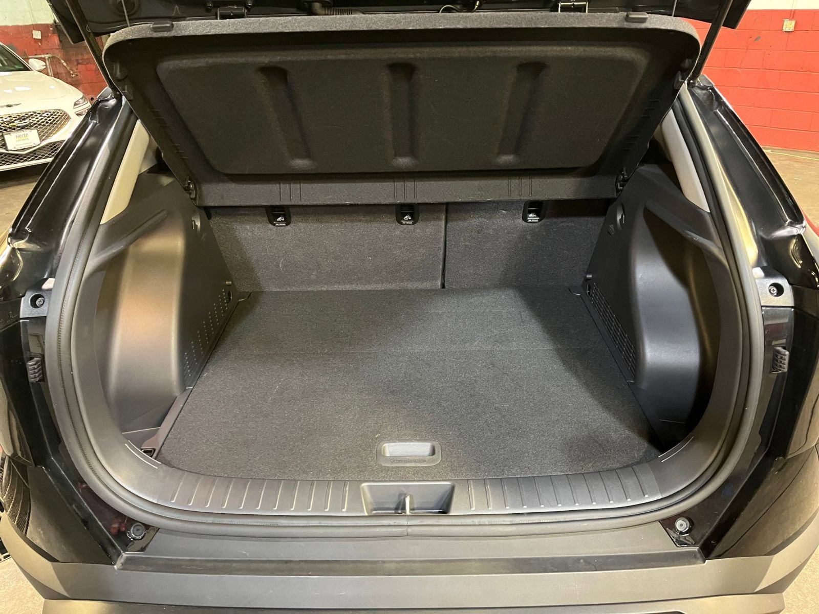 Thumbnail: 2025 Hyundai Kona - 31