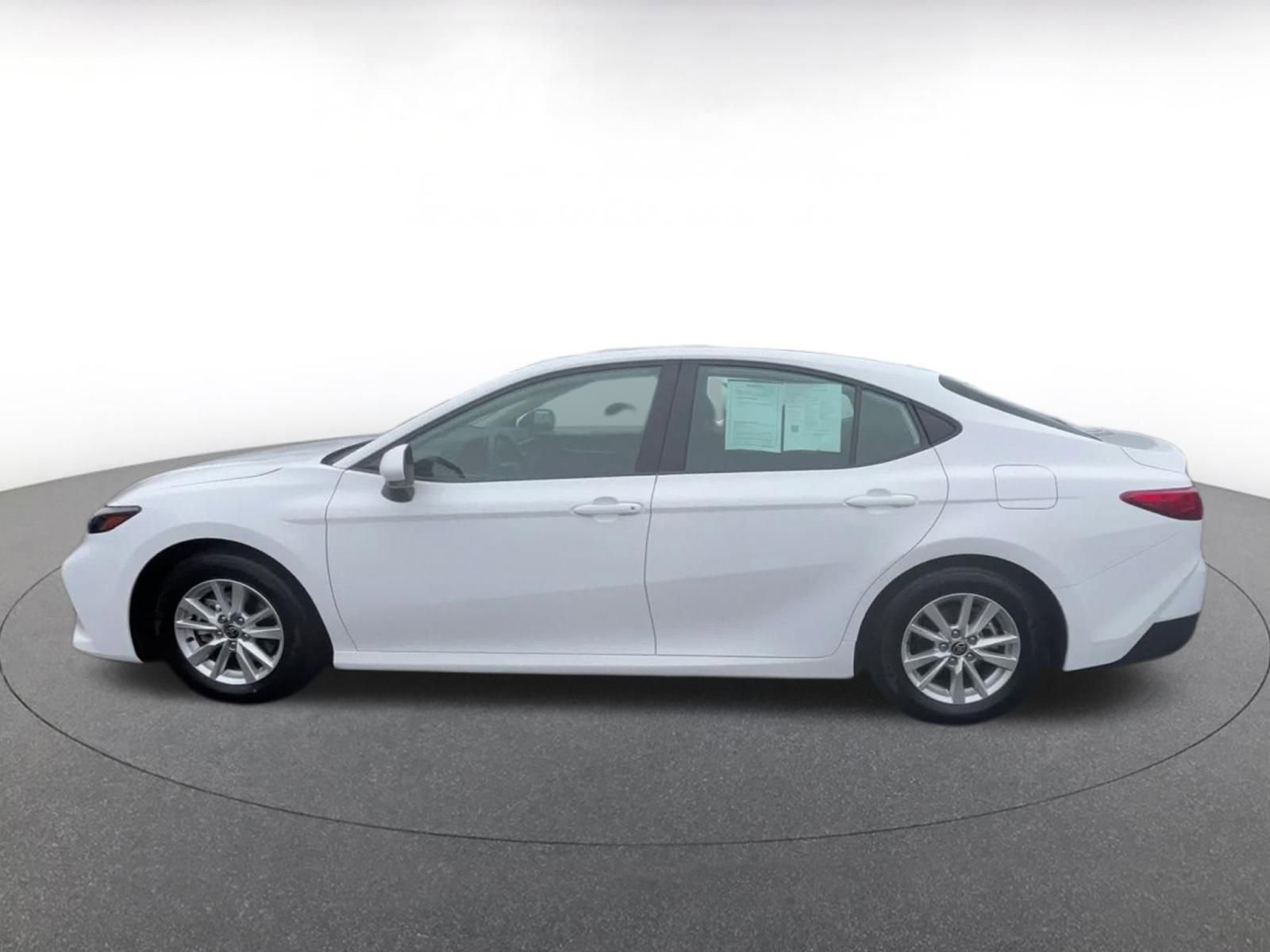 Thumbnail: 2025 Toyota Camry - 9