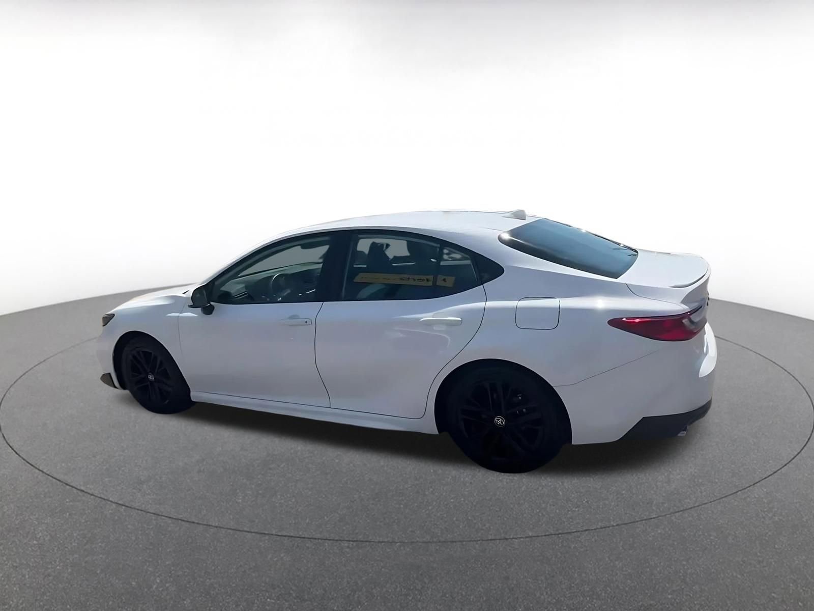 Thumbnail: 2025 Toyota Camry - 10