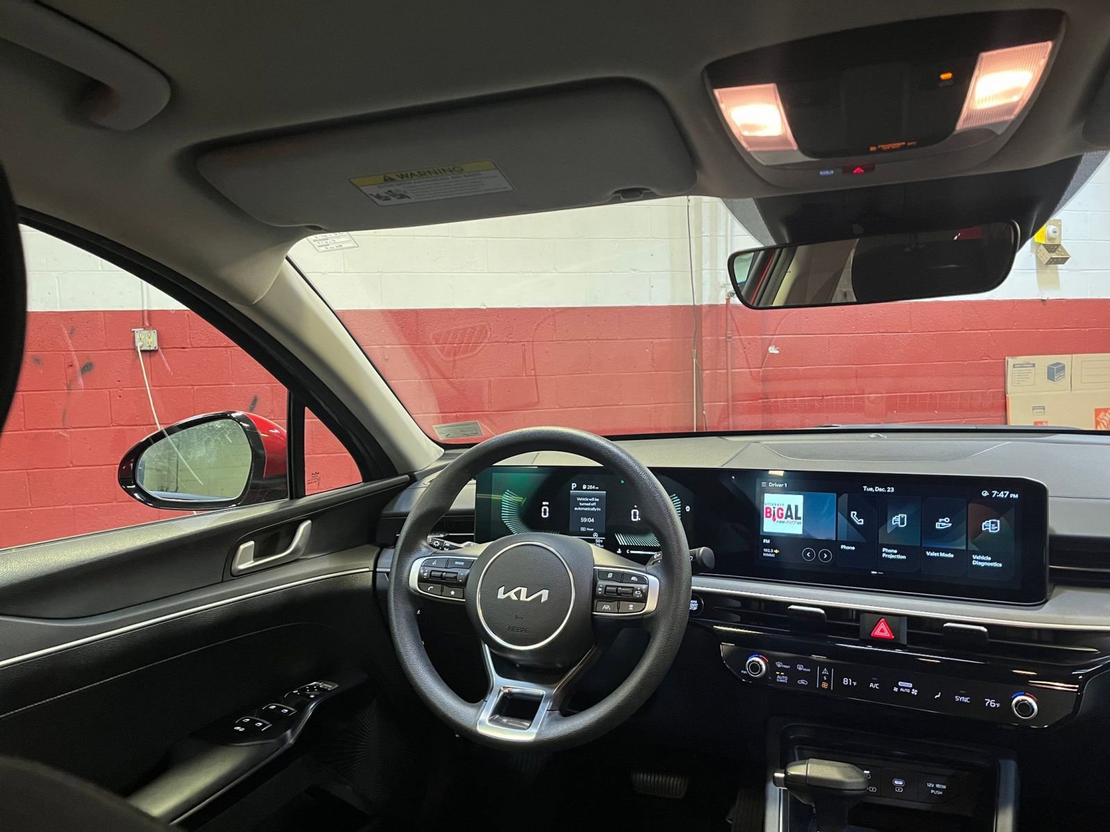 Thumbnail: 2025 Kia K5 - 34