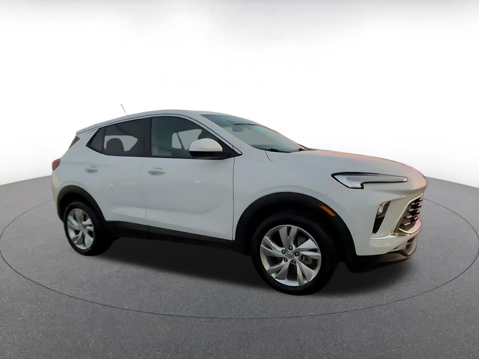 Thumbnail: 2025 Buick Encore GX - 2