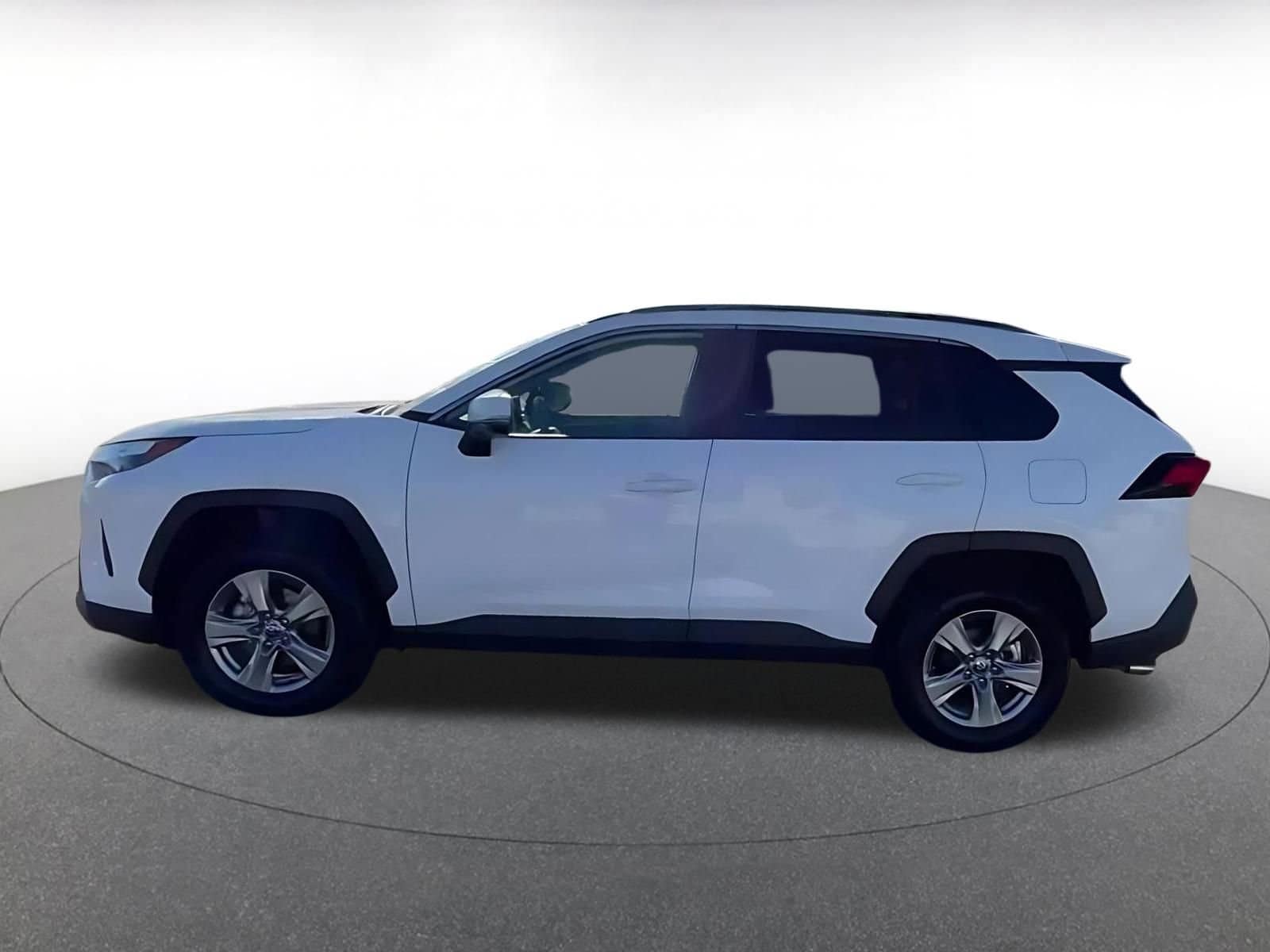 Thumbnail: 2025 Toyota RAV4 - 9