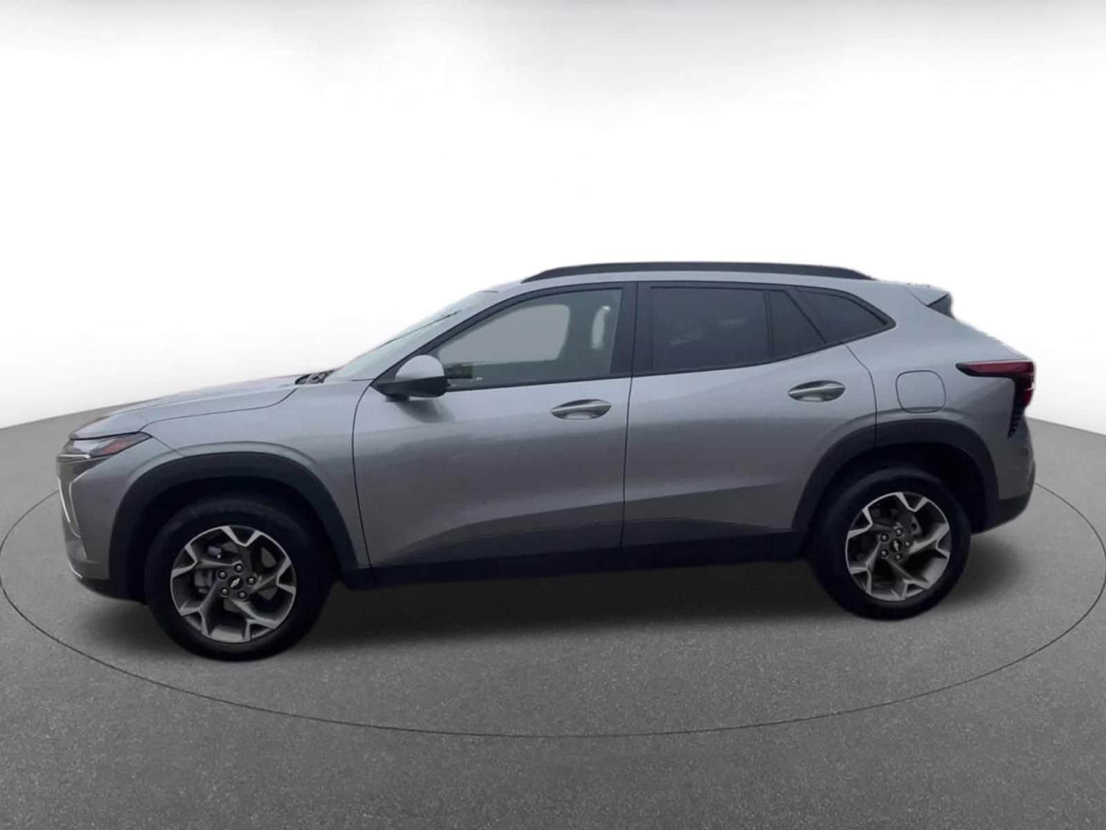 Thumbnail: 2025 Chevrolet Trax - 9