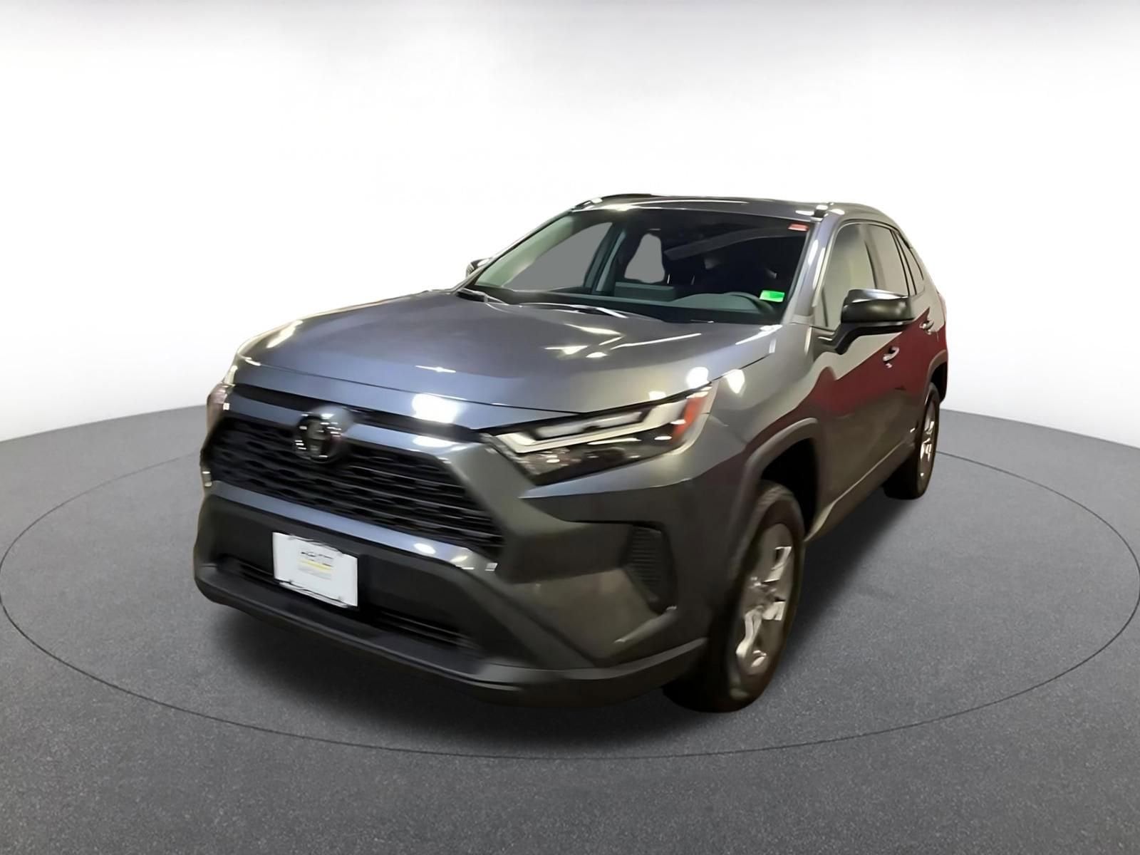 Thumbnail: 2025 Toyota RAV4 - 7